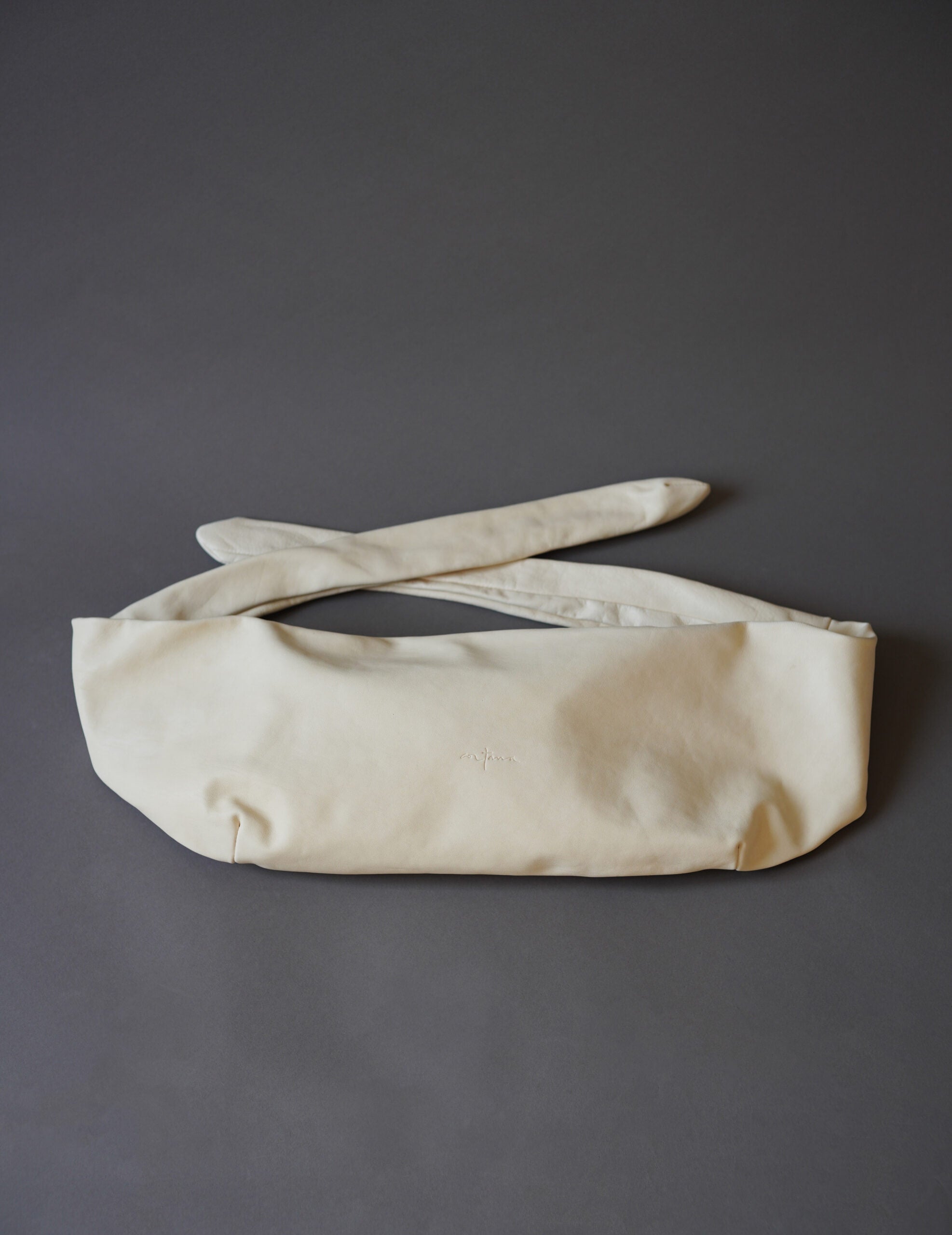  Jin S 皮革腰包・白色