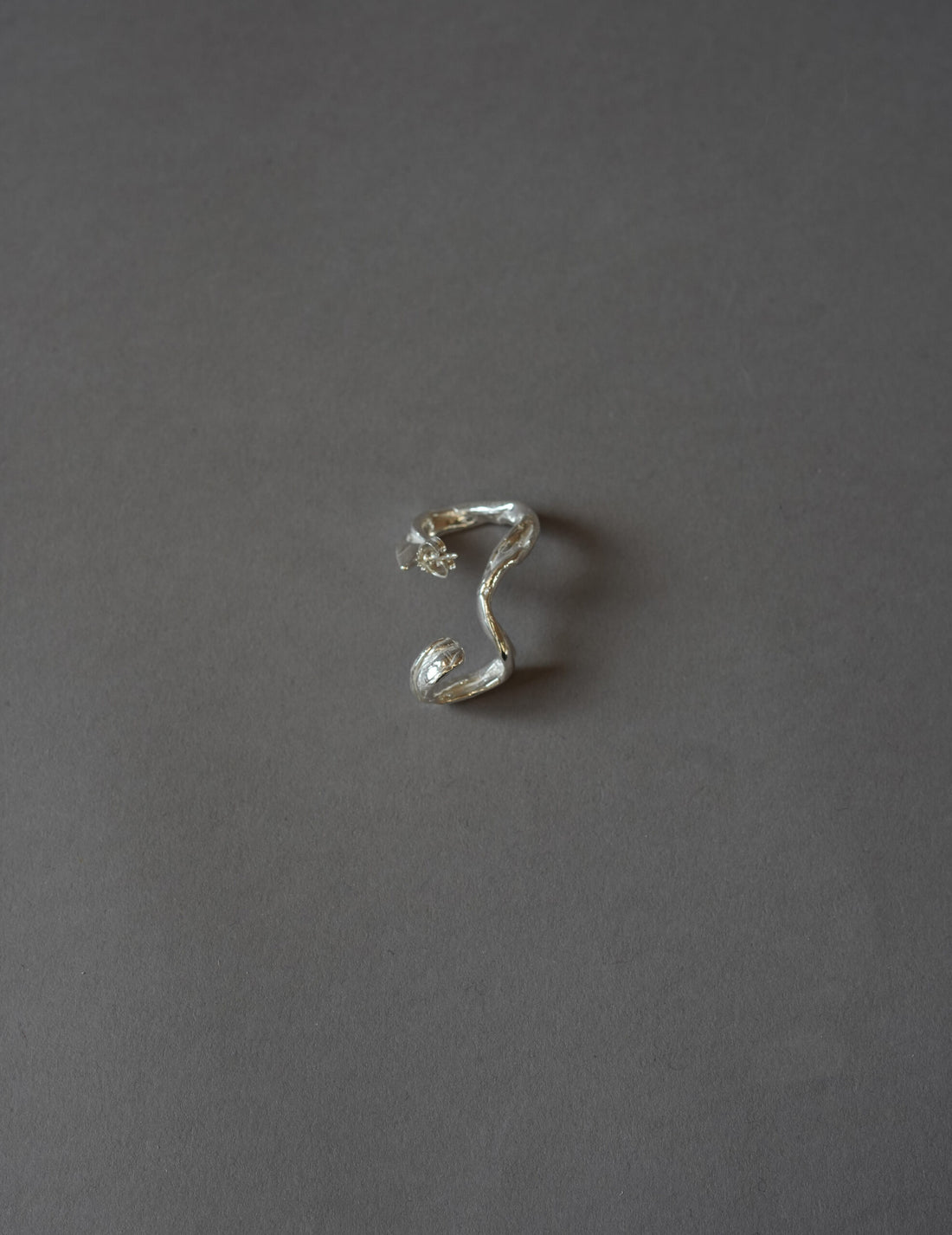 DRIP EARCRAWLER 耳環・單隻 銀