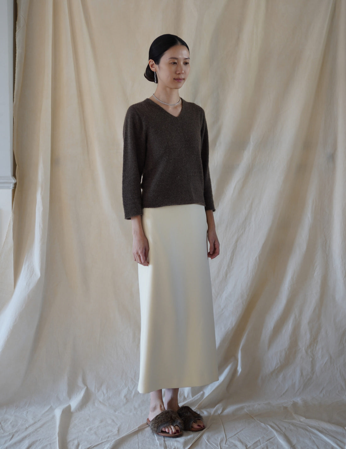 Hana Baby Alpaca Cashmere Silk V-Neck Top・Dark Taupe