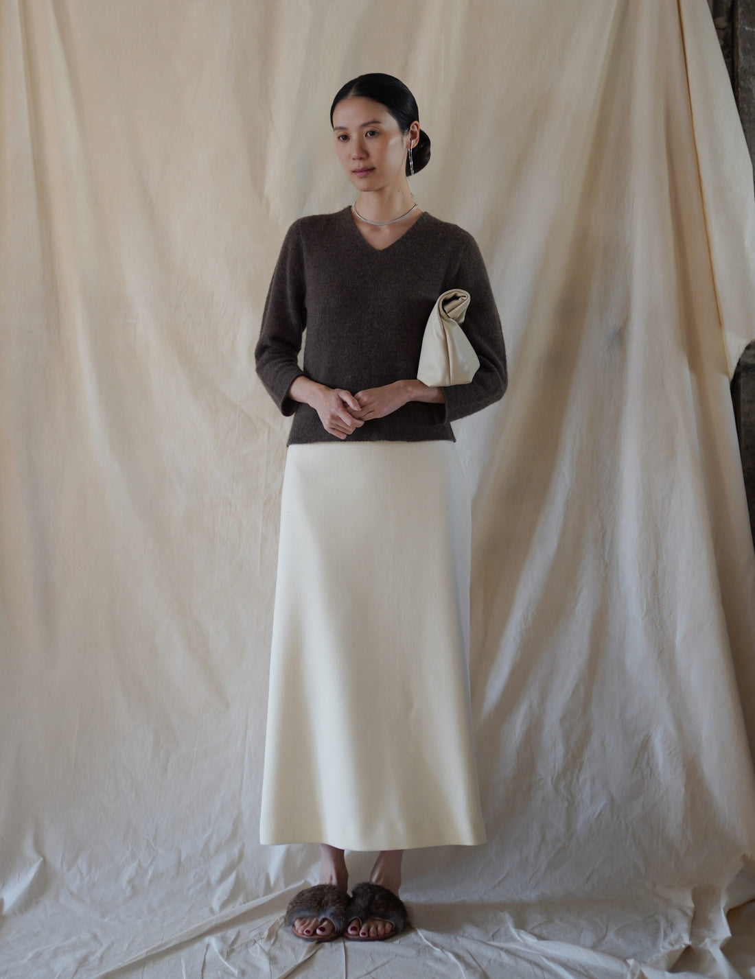 Hana Baby Alpaca Cashmere Silk V-Neck Top・Dark Taupe