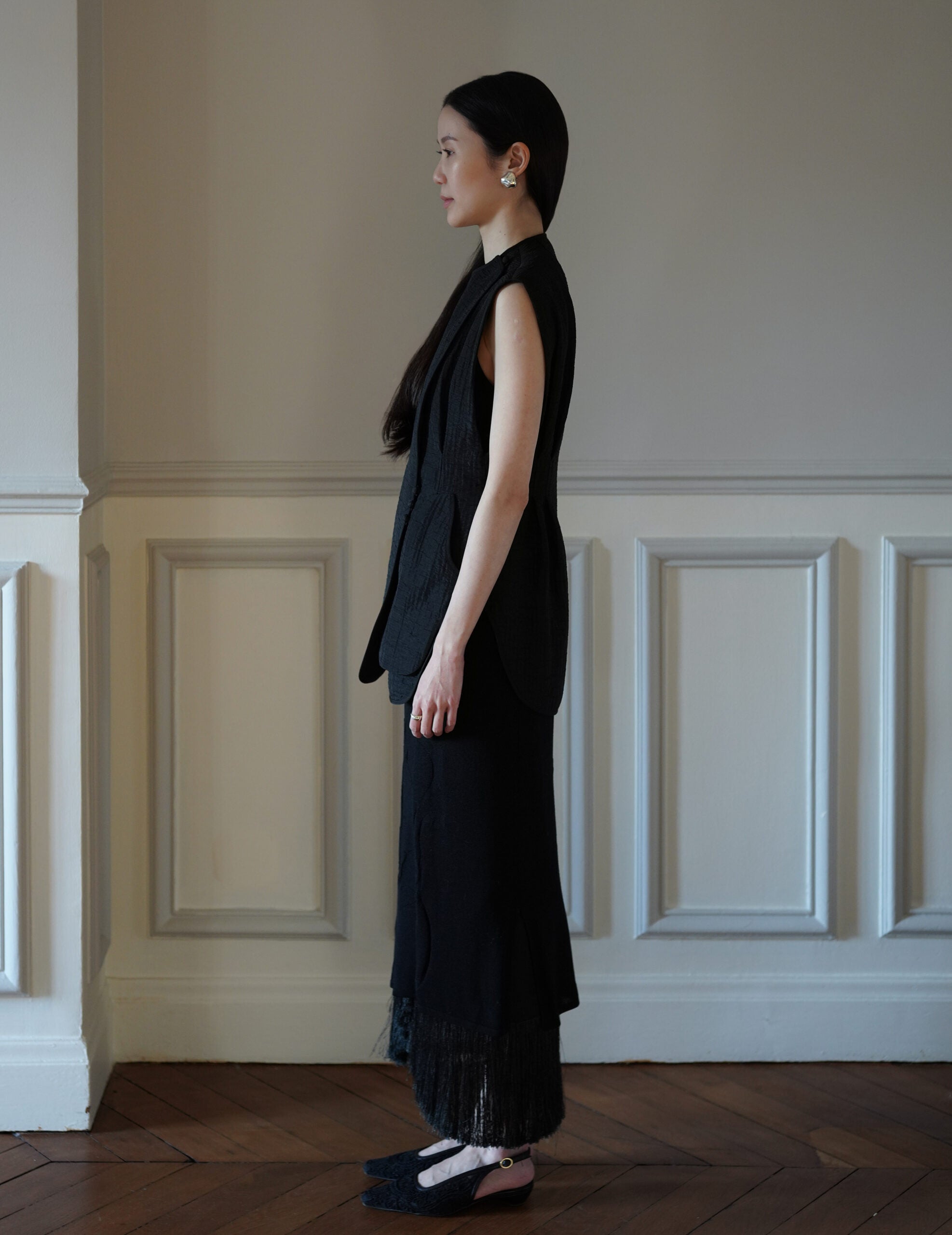 Grain Finish Flap Front Vest・Black