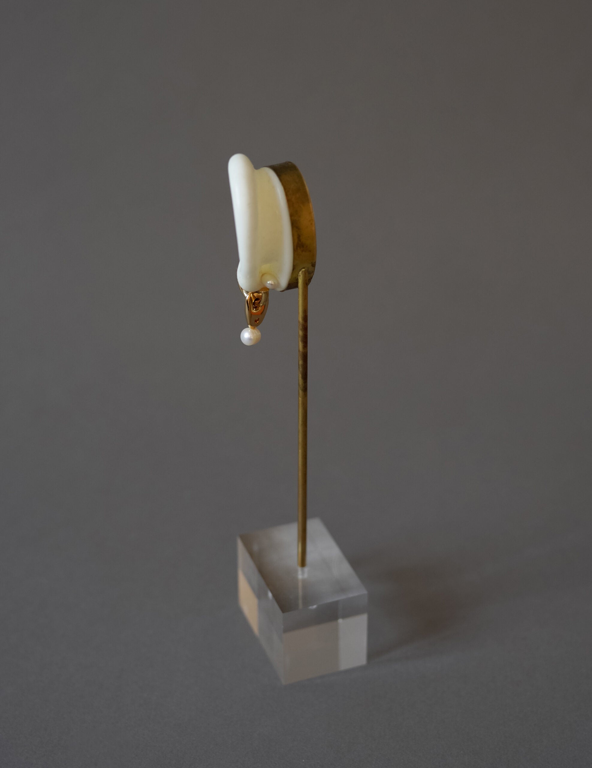 Freshwater Pearl Earrings・Gold