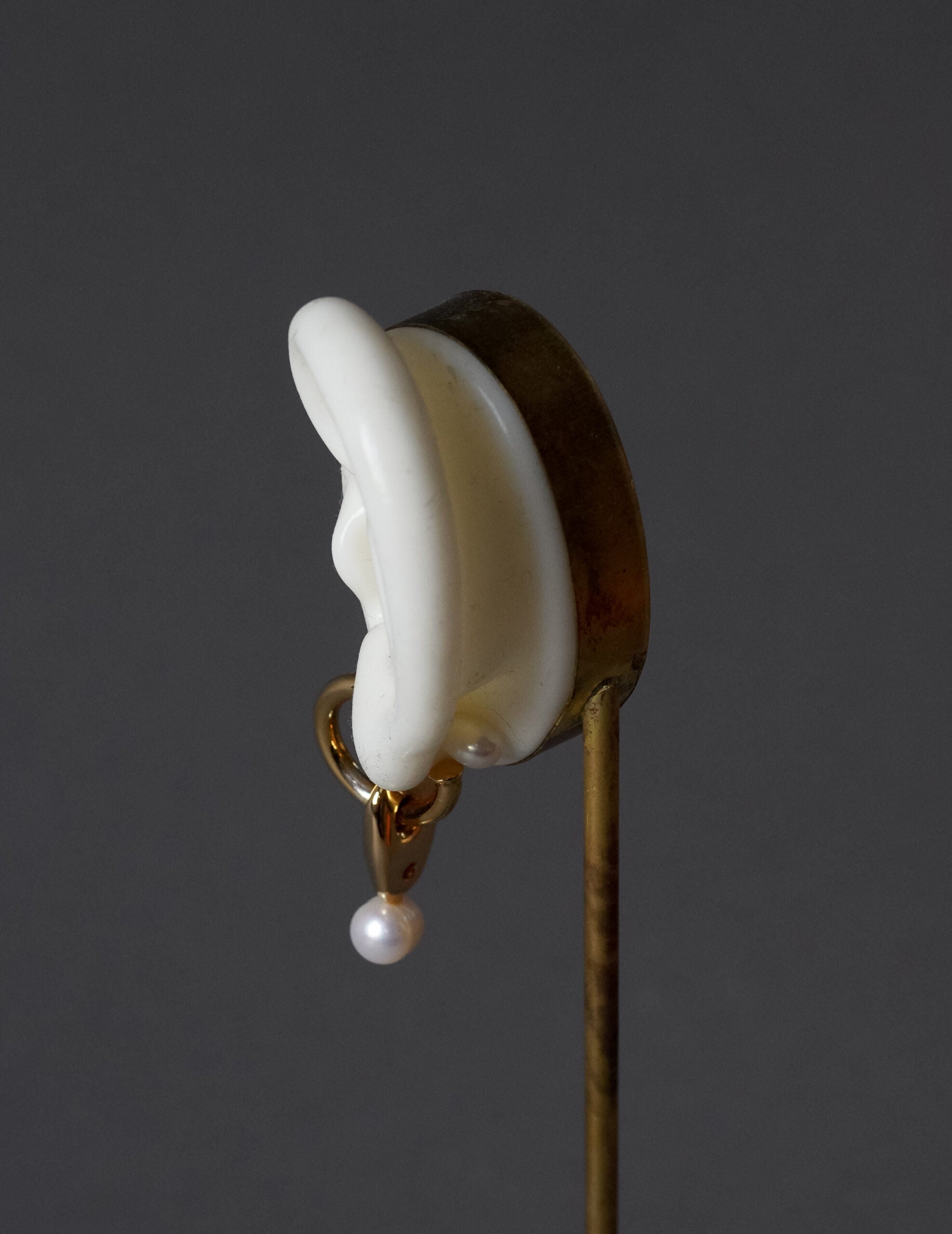 Freshwater Pearl Earrings・Gold