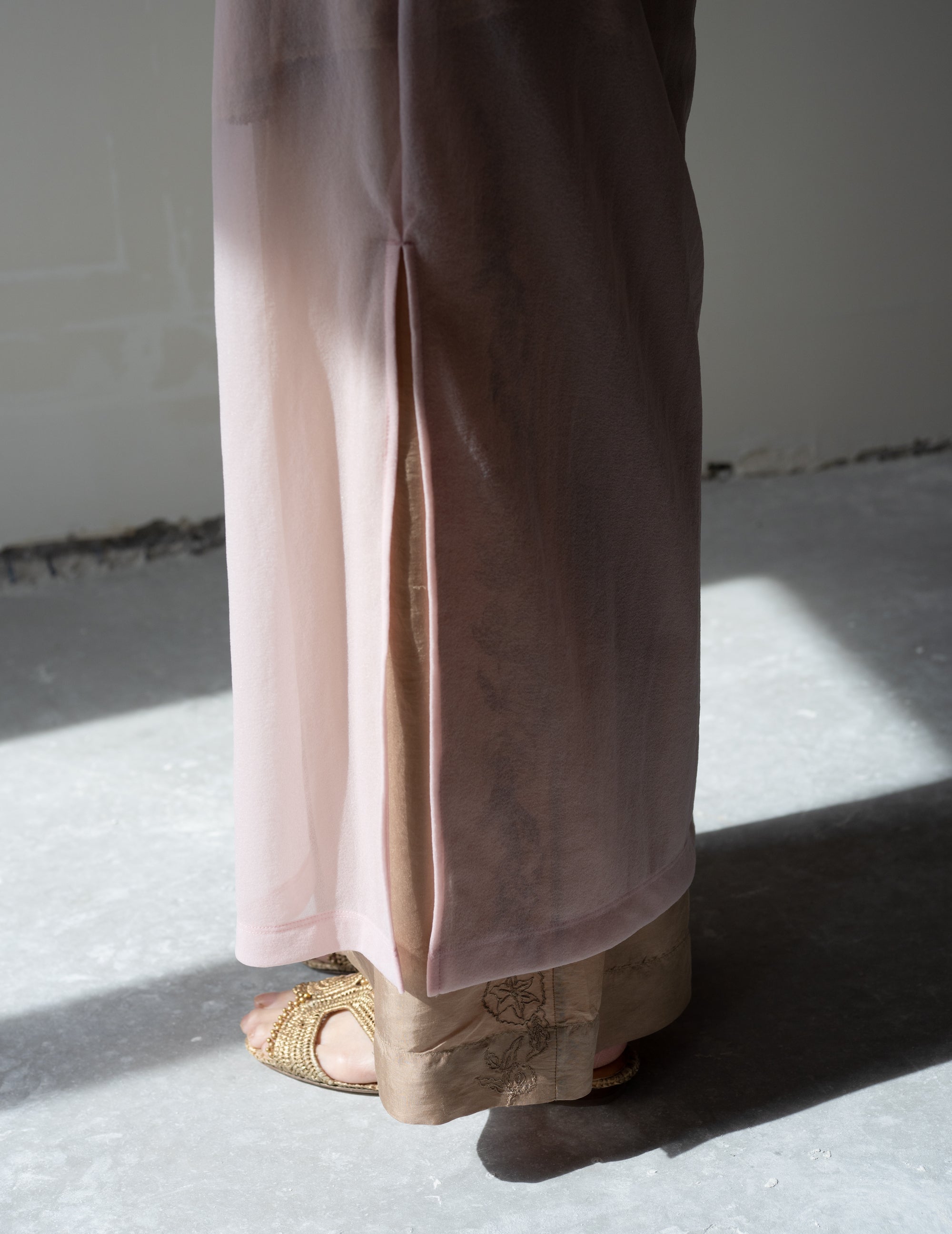 垂墜感透膚針織連身裙・粉