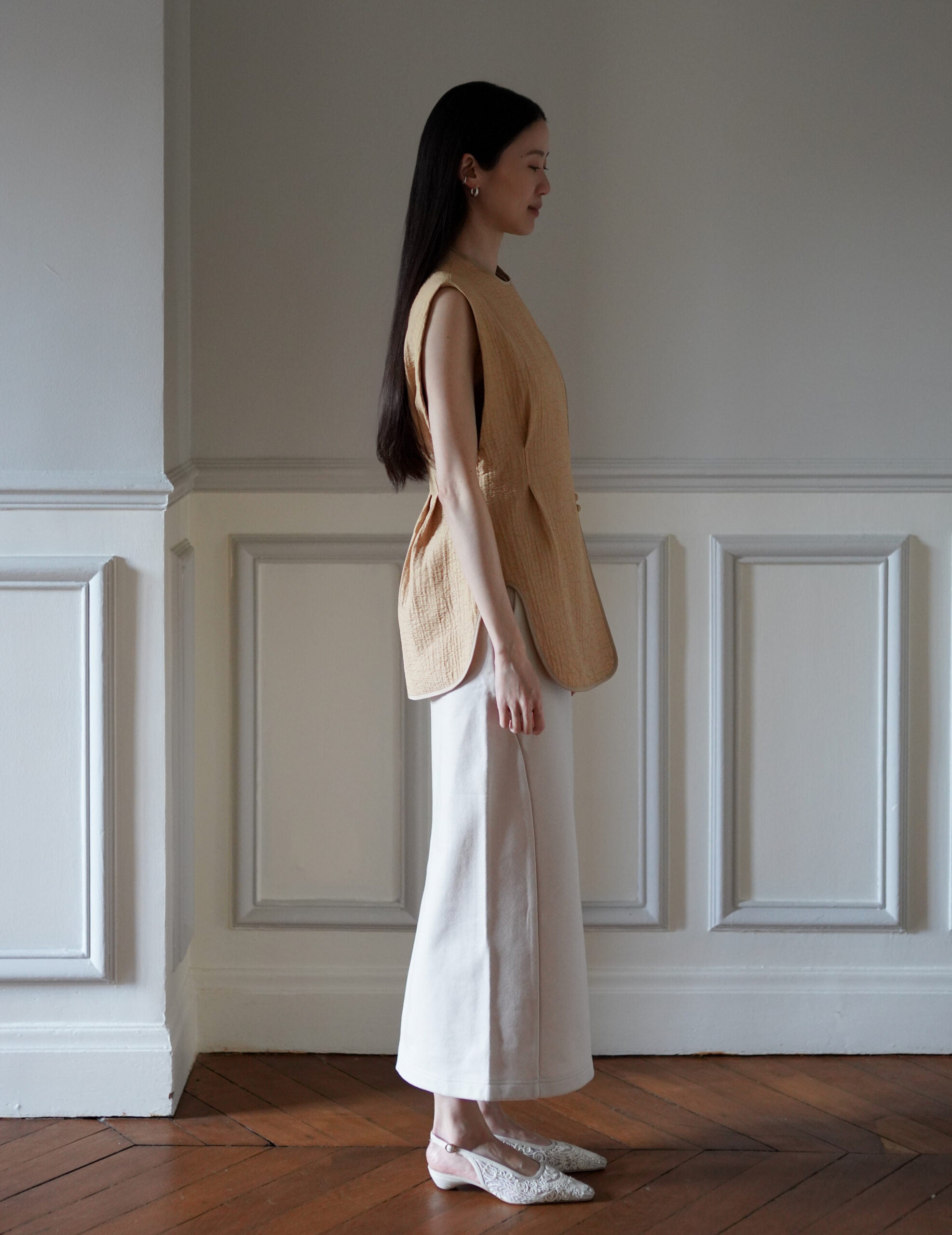 Grain Finish Flap Front Vest・Beige