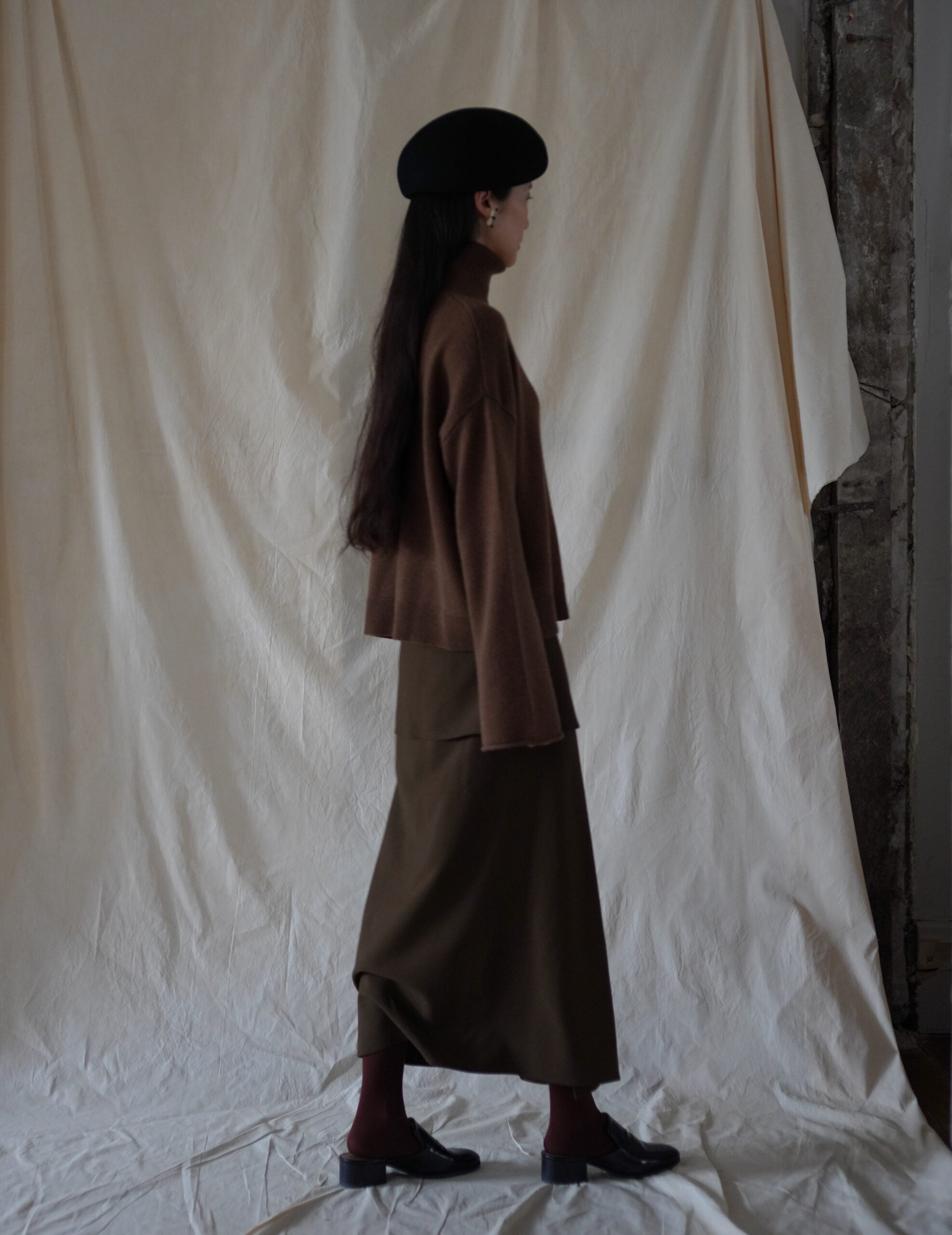 Alicia Cashmere Sweater・Khaki Brown