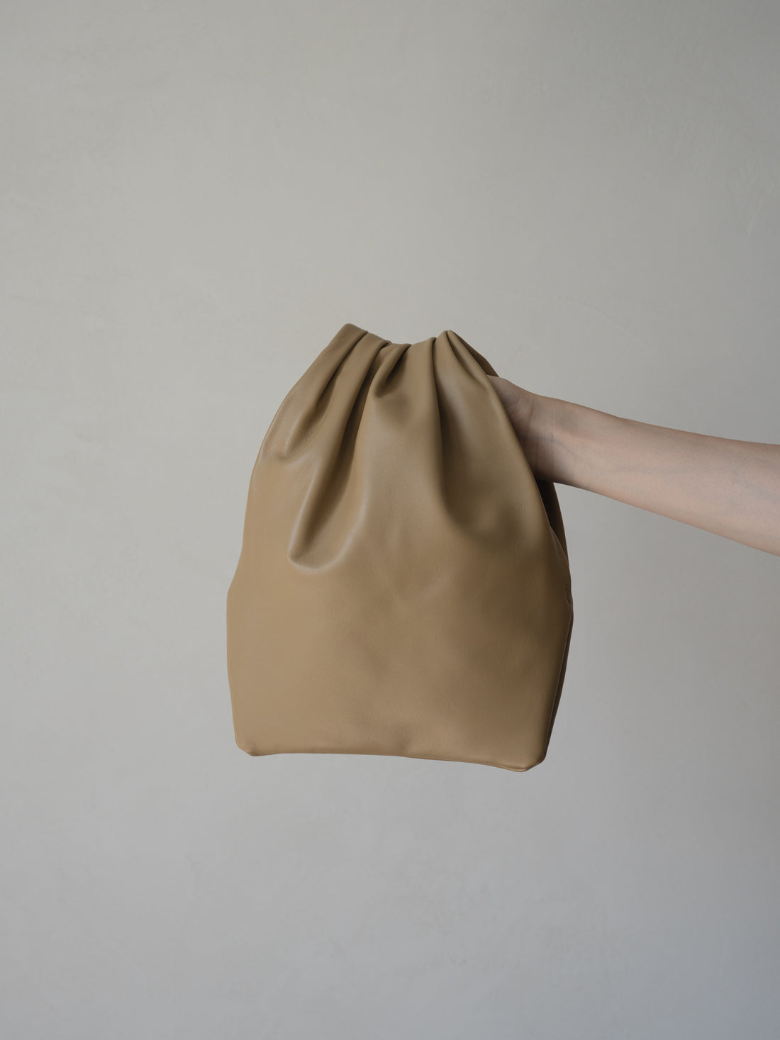 Small Vessel Bag・Beige