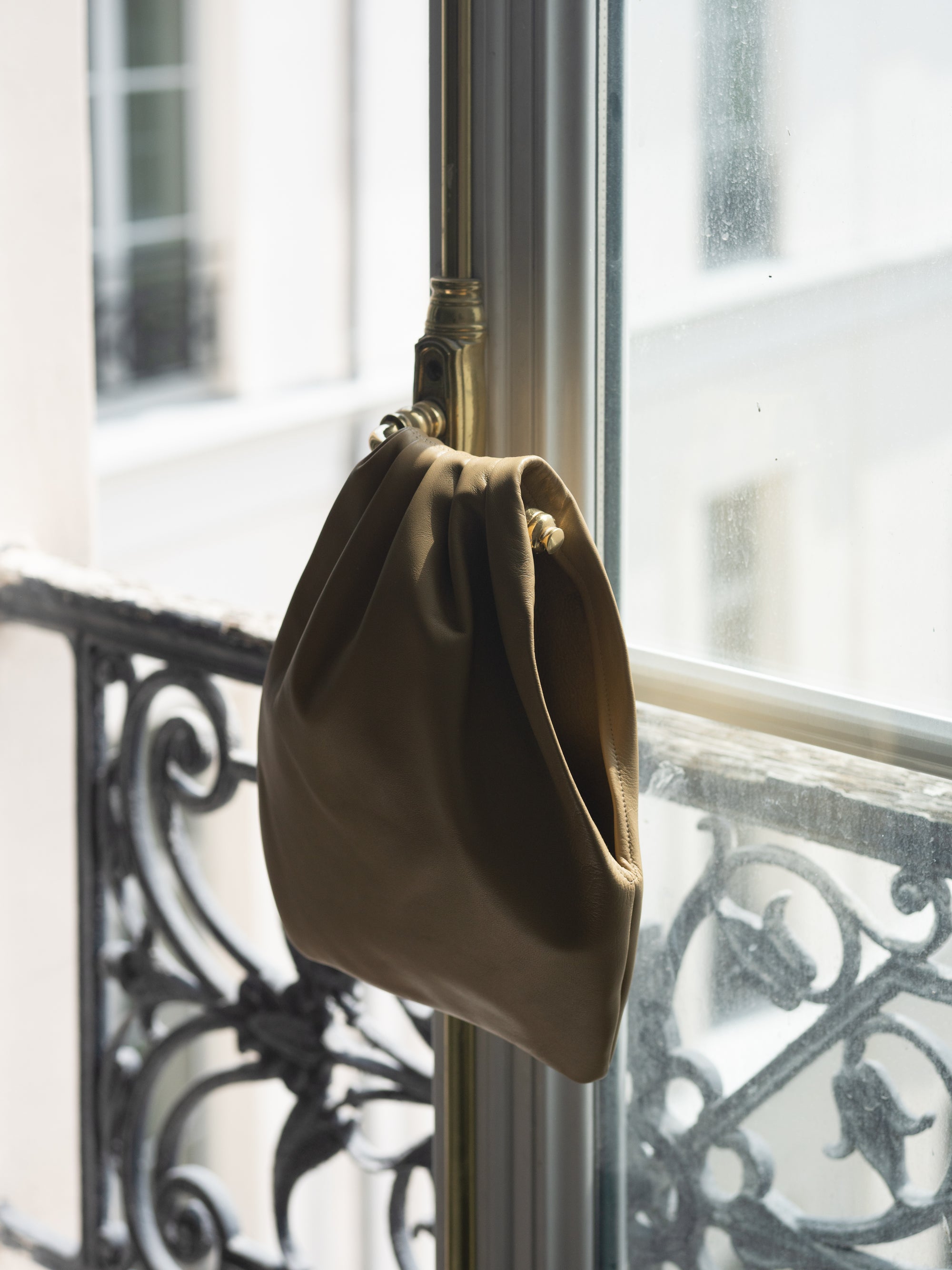 Small Vessel Bag・Beige