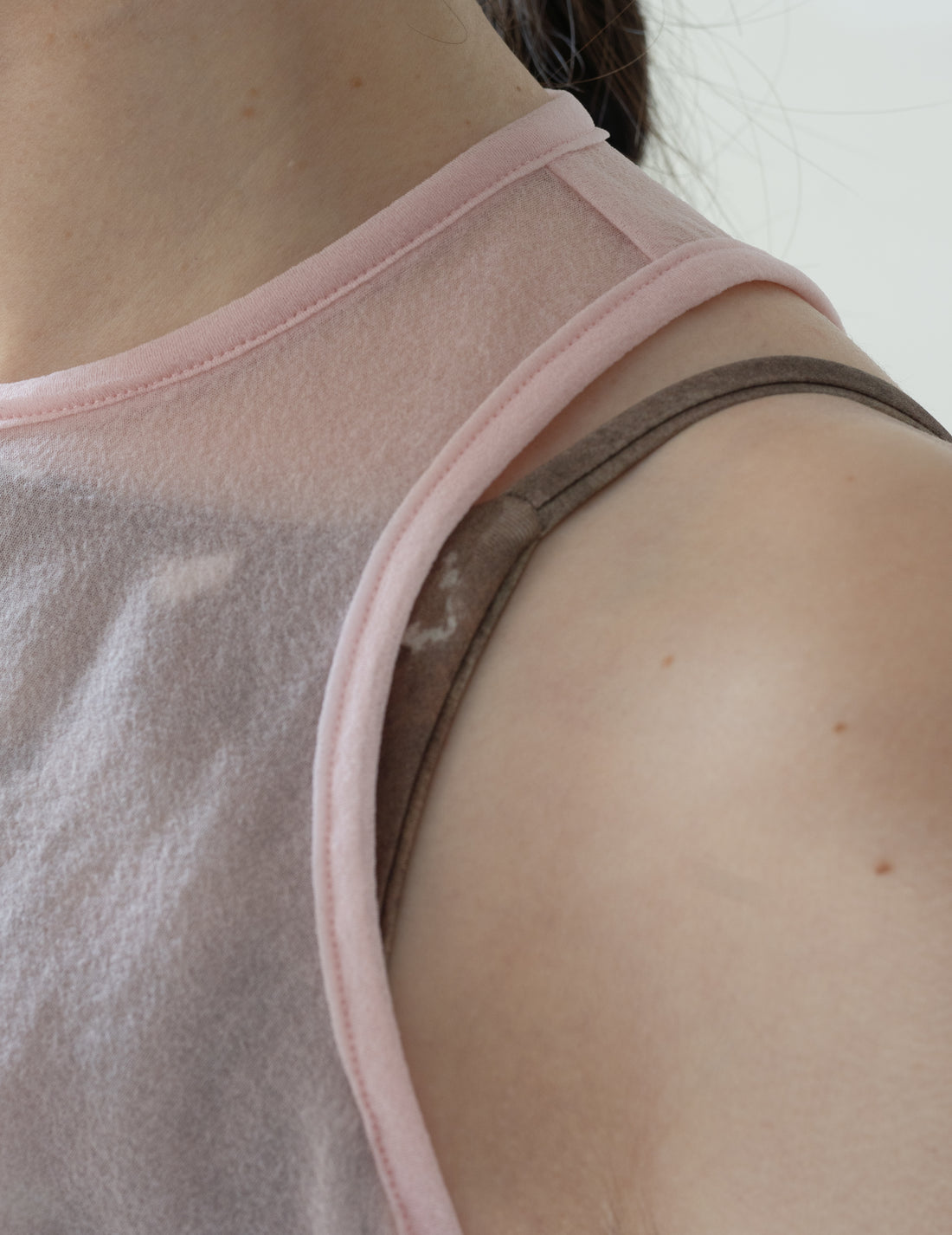 Draped Jersey Sheer Sleeveless Top・Pink