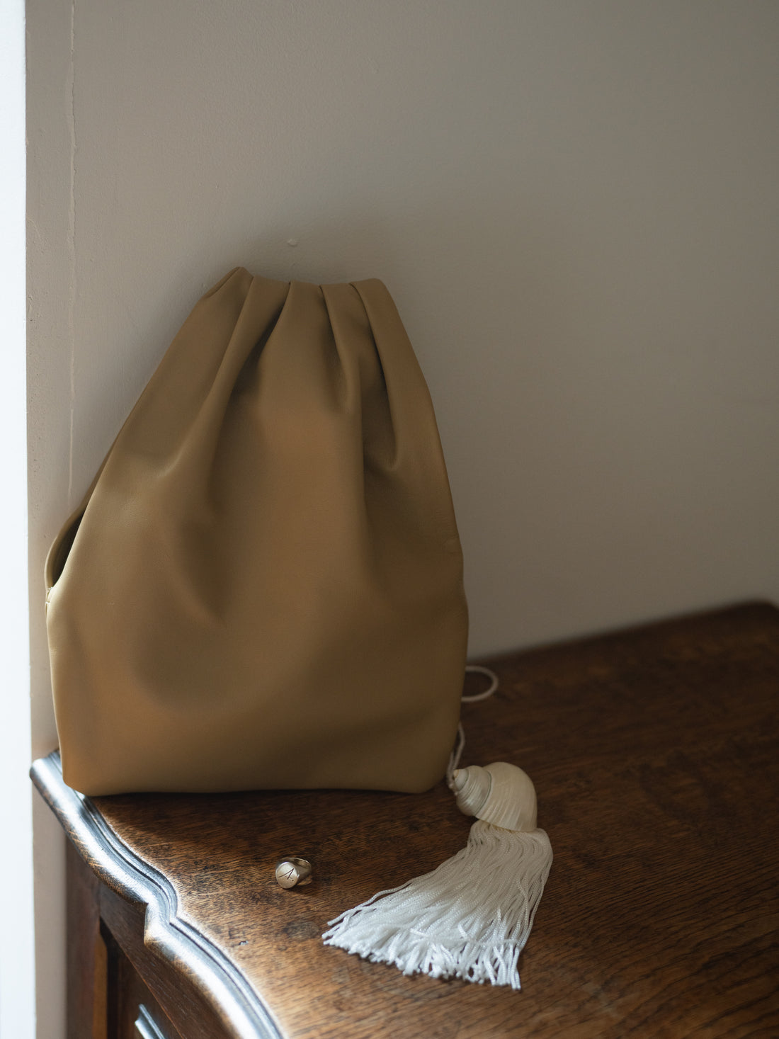 Small Vessel Bag・Beige