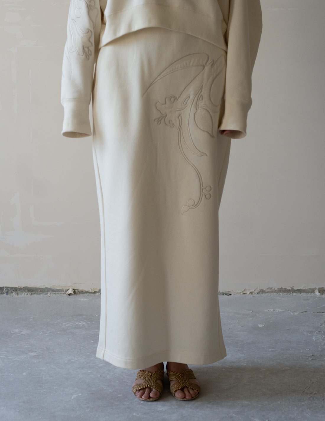 Floral Embroidery Sweat Skirt・Ecru