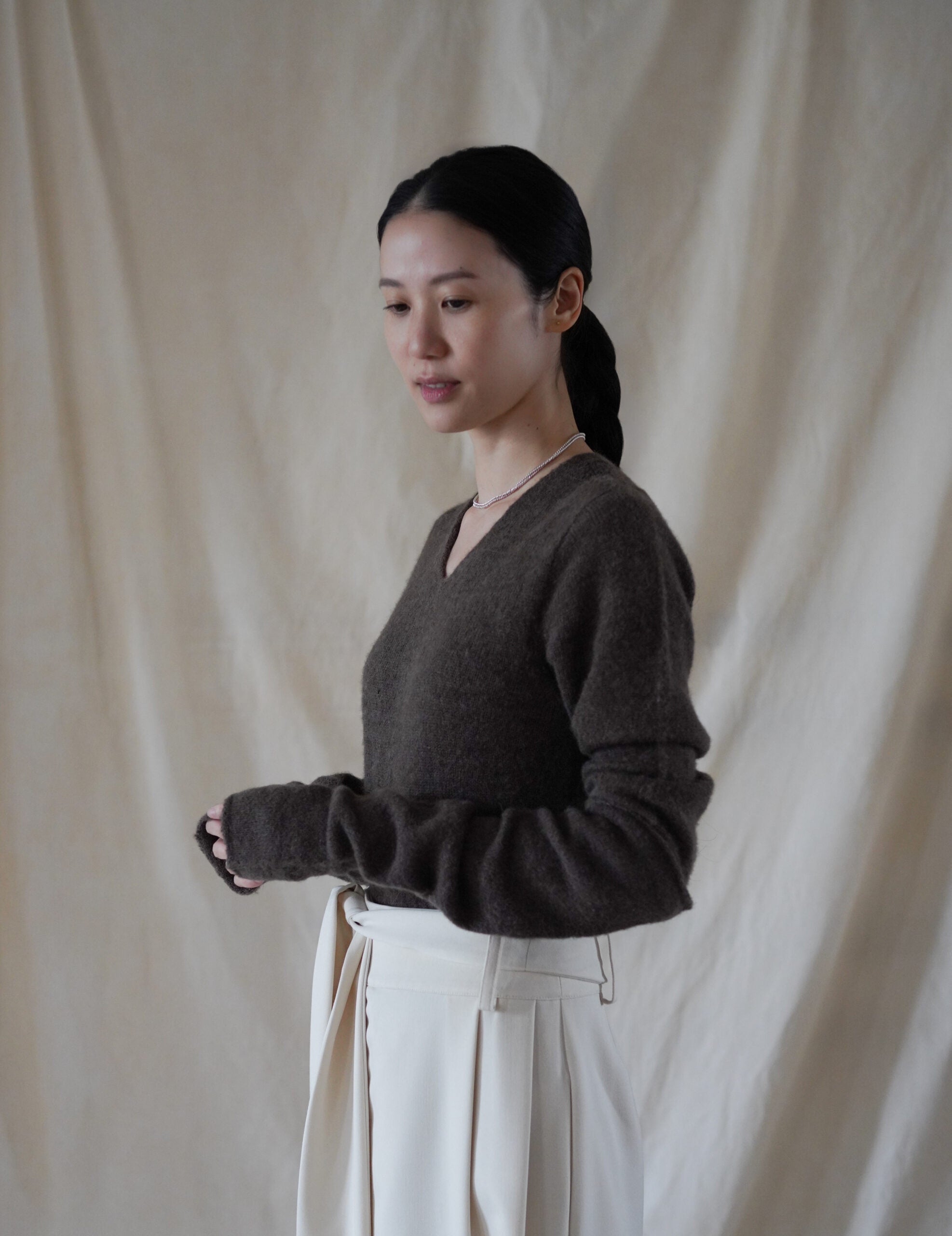 Hana 羊絨蠶絲長手套・深褐灰