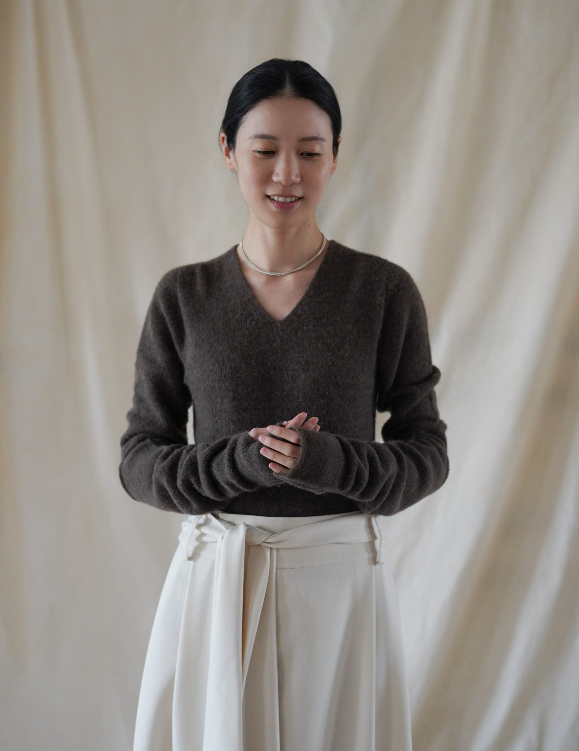 Hana 羊絨蠶絲長手套・深褐灰