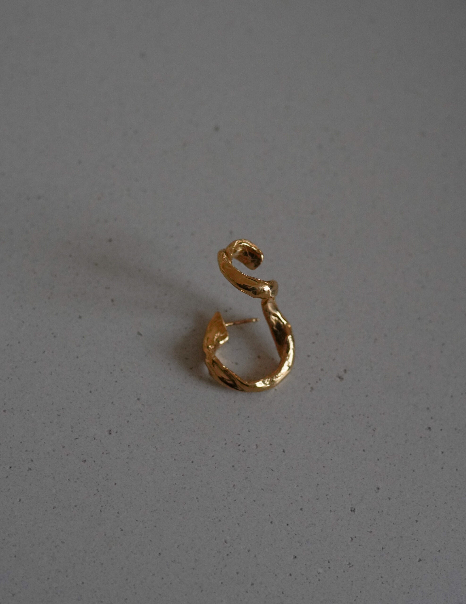 DRIP EARCRAWLER 耳環・單隻 金