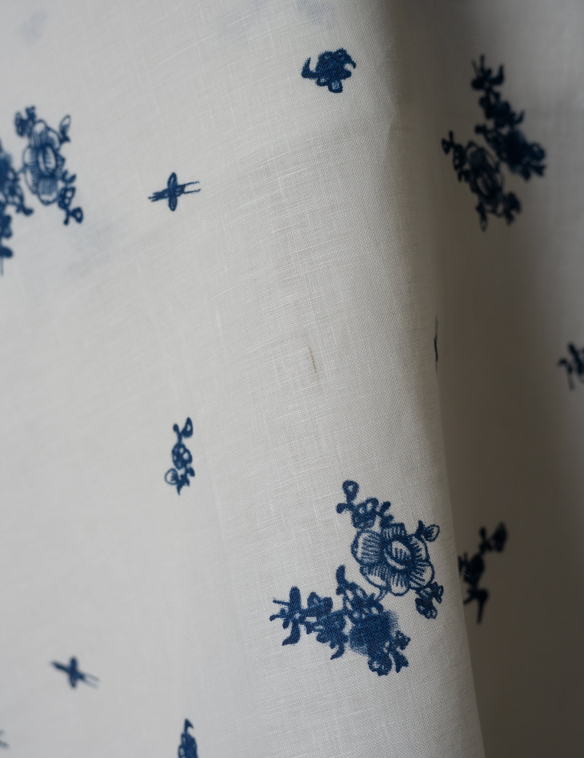 Indigo Print Linen Apron・Indigo Print