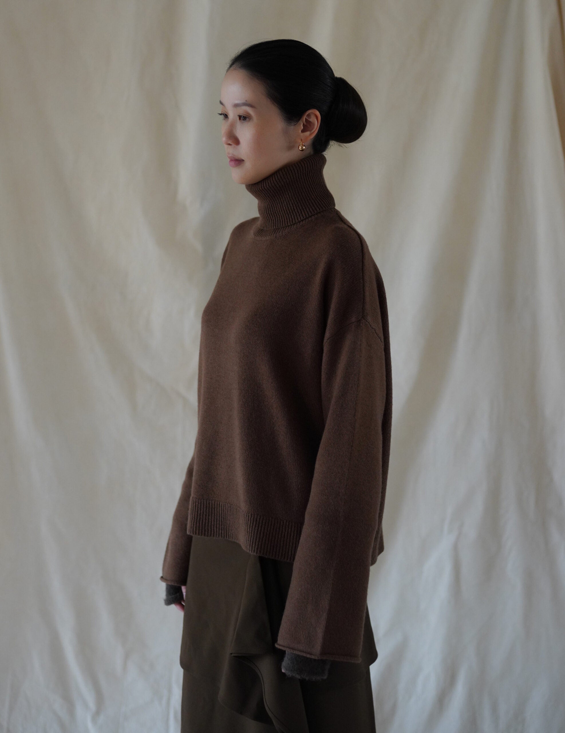 Alicia Cashmere Sweater・Khaki Brown