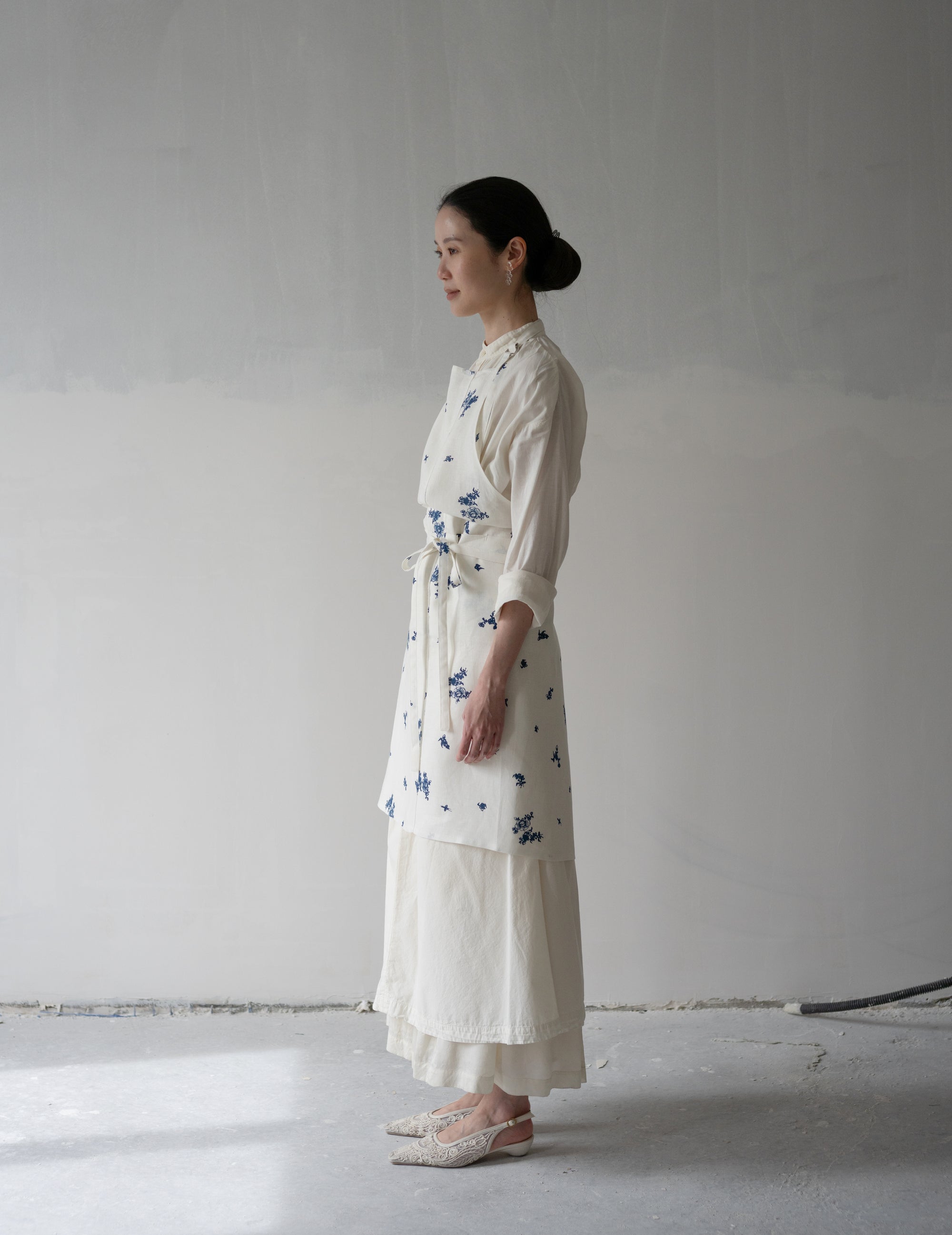 Indigo Print Linen Apron・Indigo Print