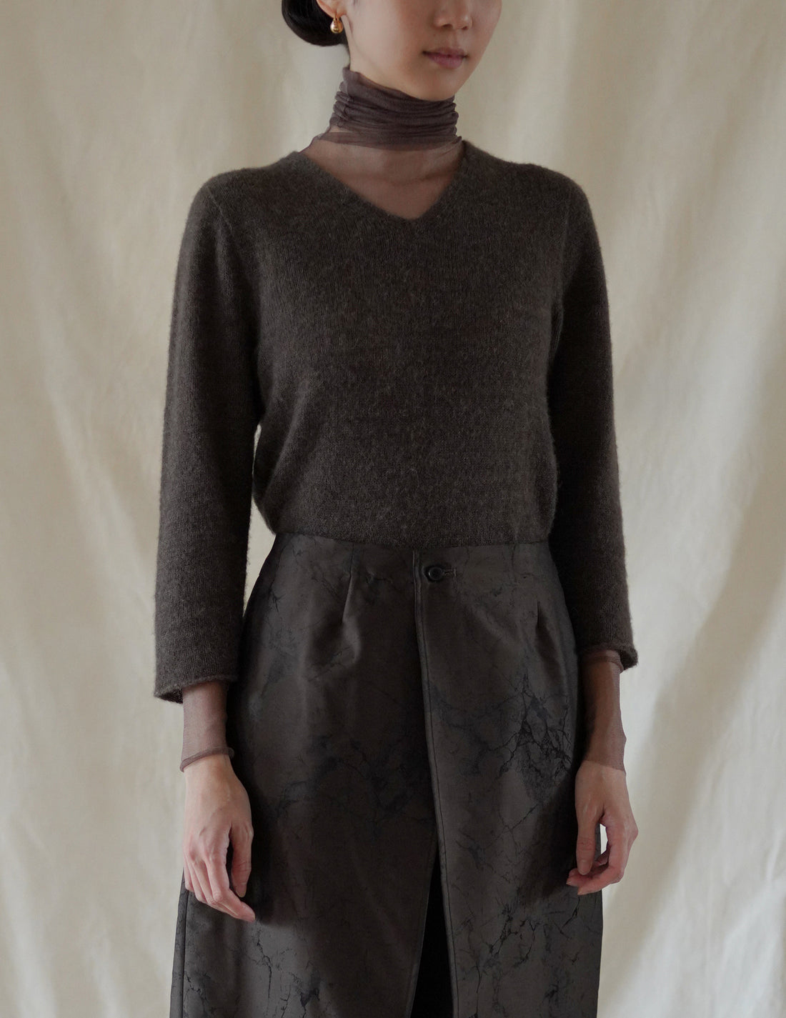 Cisne 真絲薄紗高領內搭・棕褐色