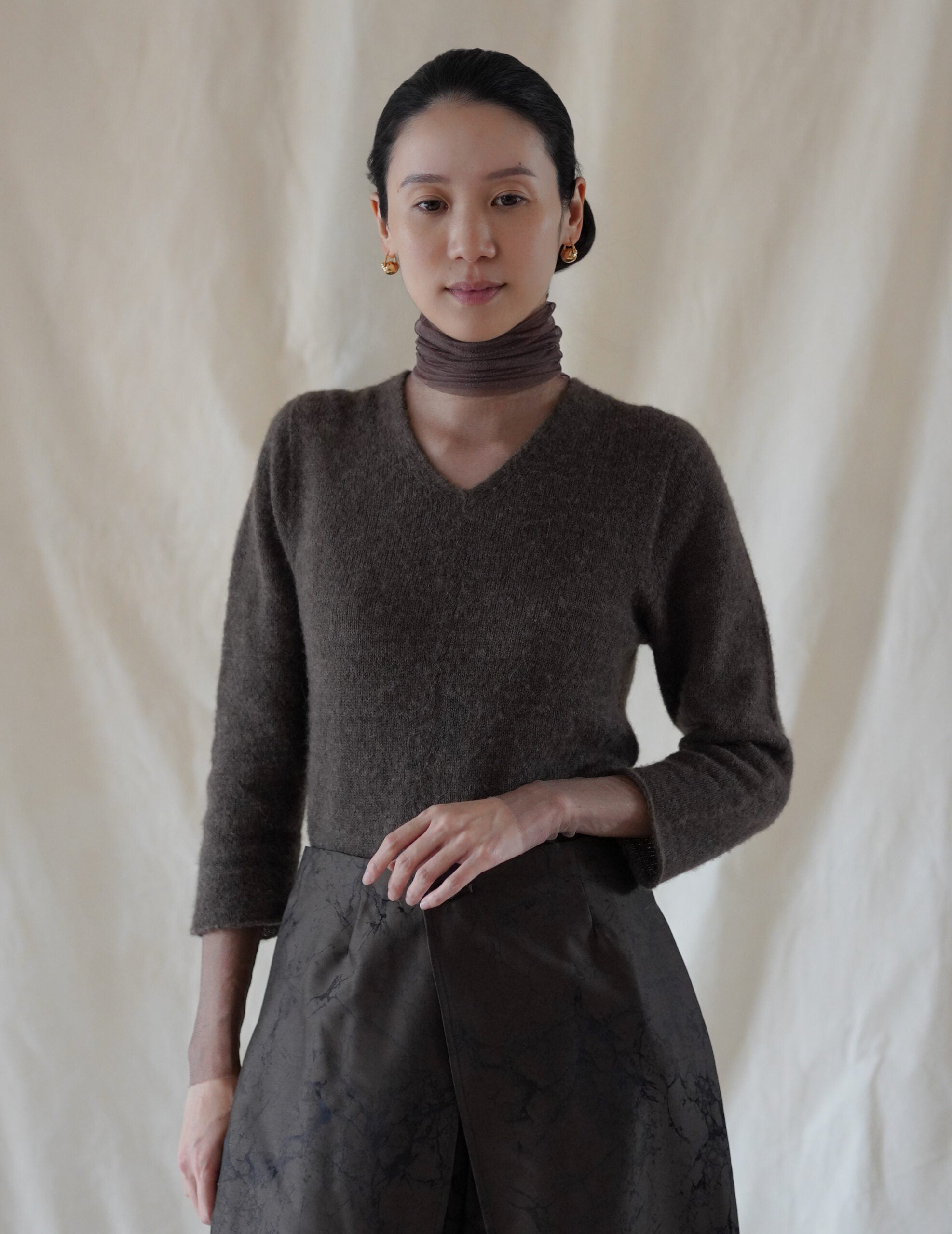 Cisne 真絲薄紗高領內搭・棕褐色