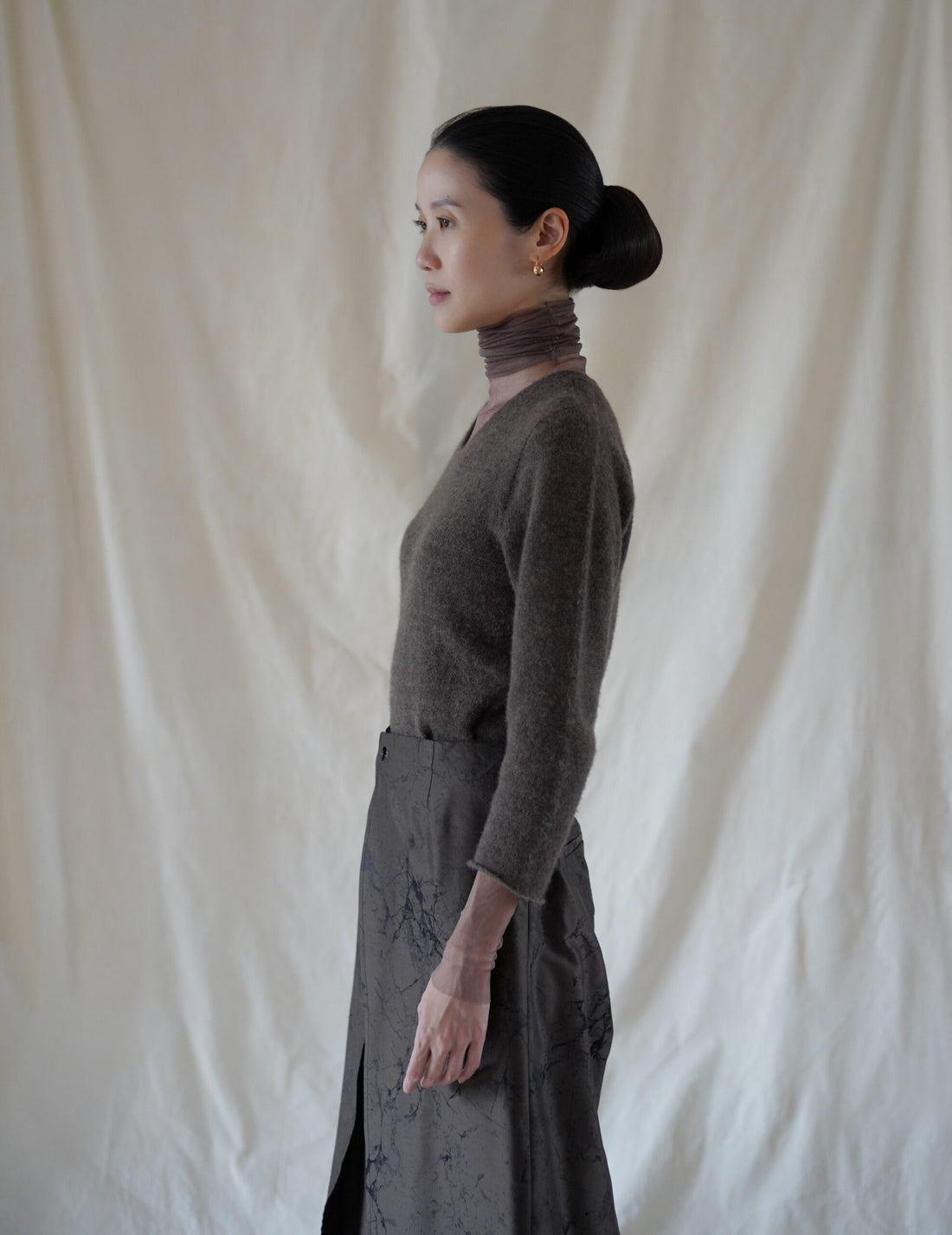 Cisne 真絲薄紗高領內搭・棕褐色