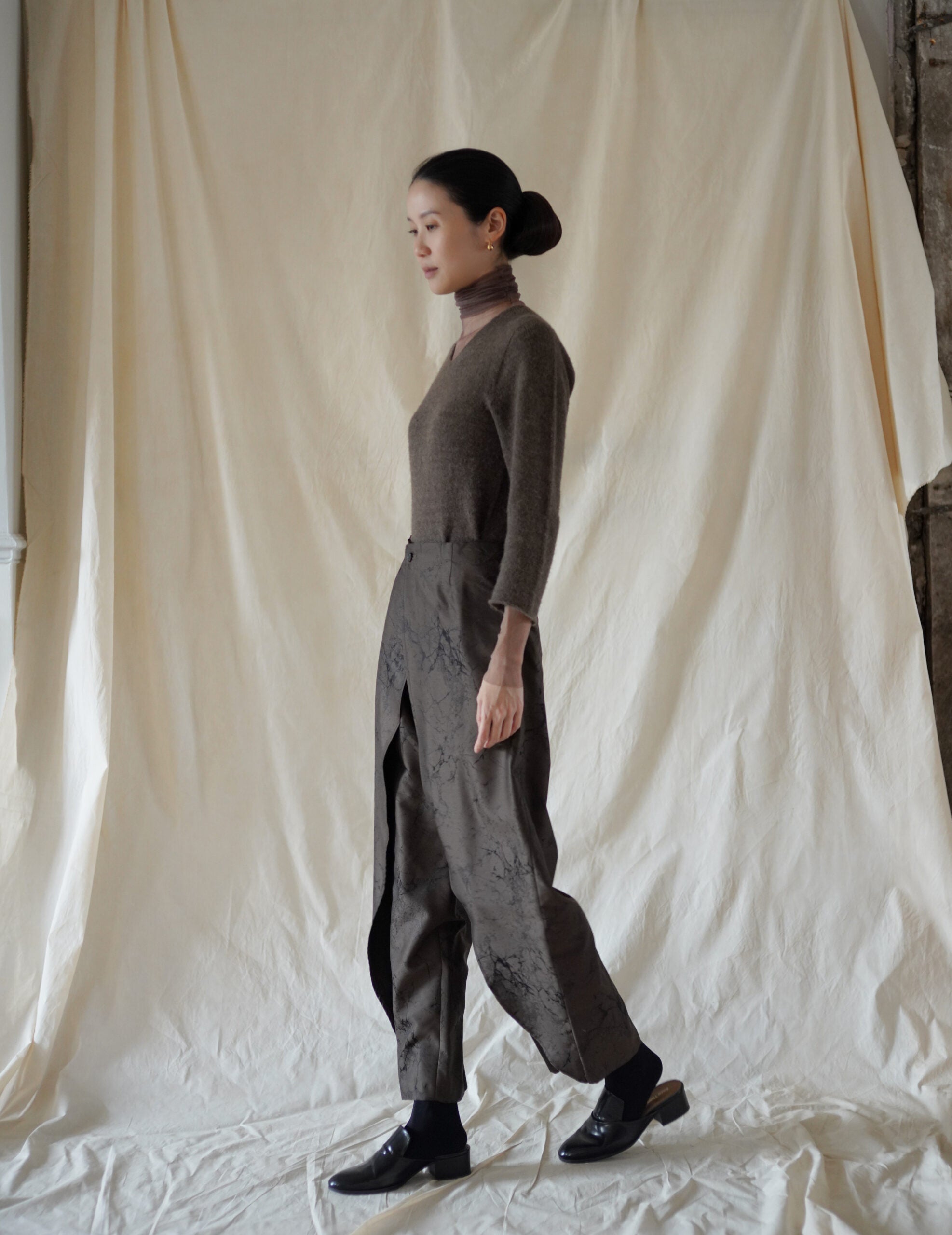 Nika 羊毛真絲提花長褲・卡其色