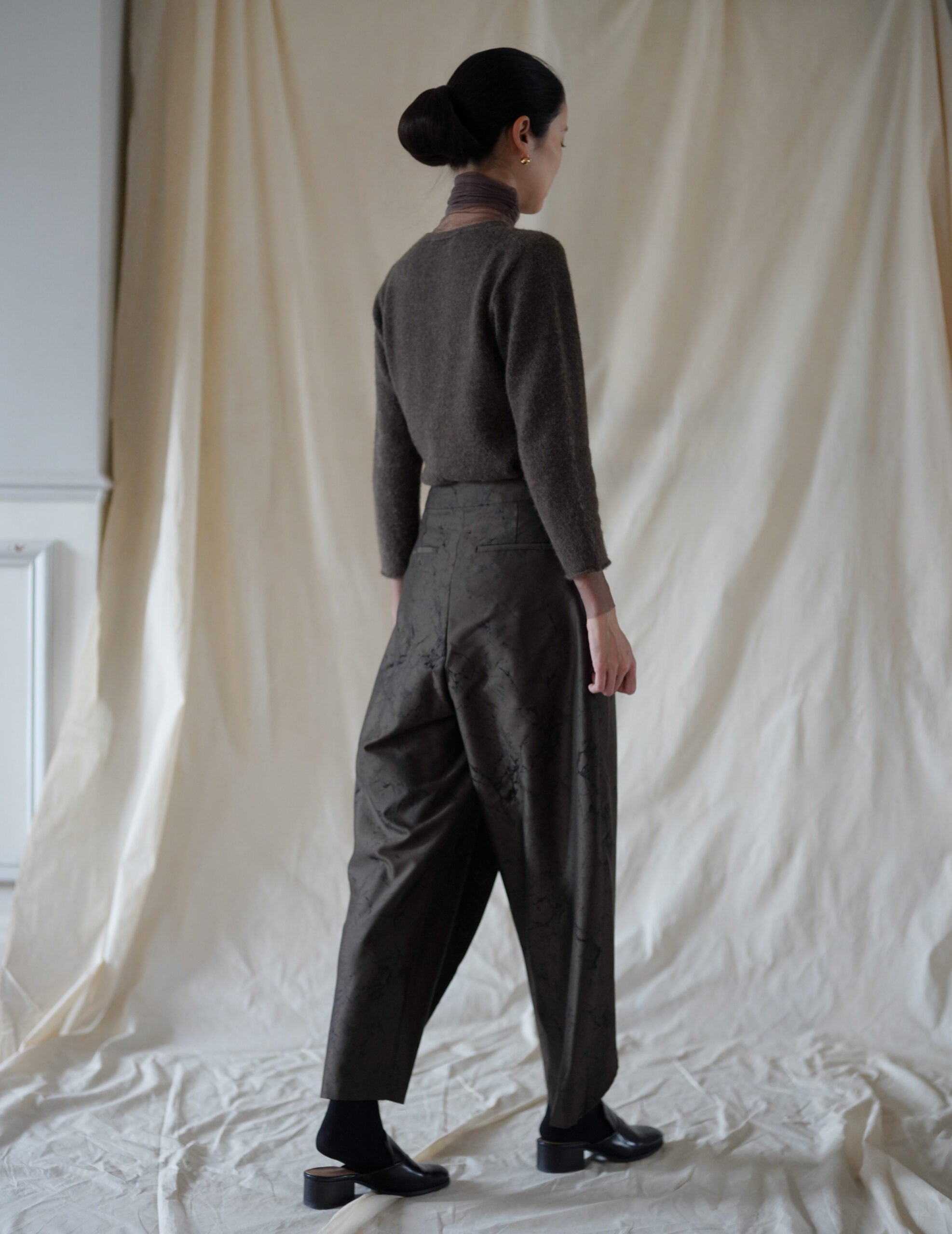 Nika 羊毛真絲提花長褲・卡其色