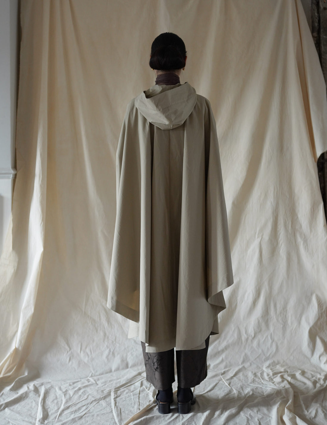 Odin Hooded Poncho・Beige