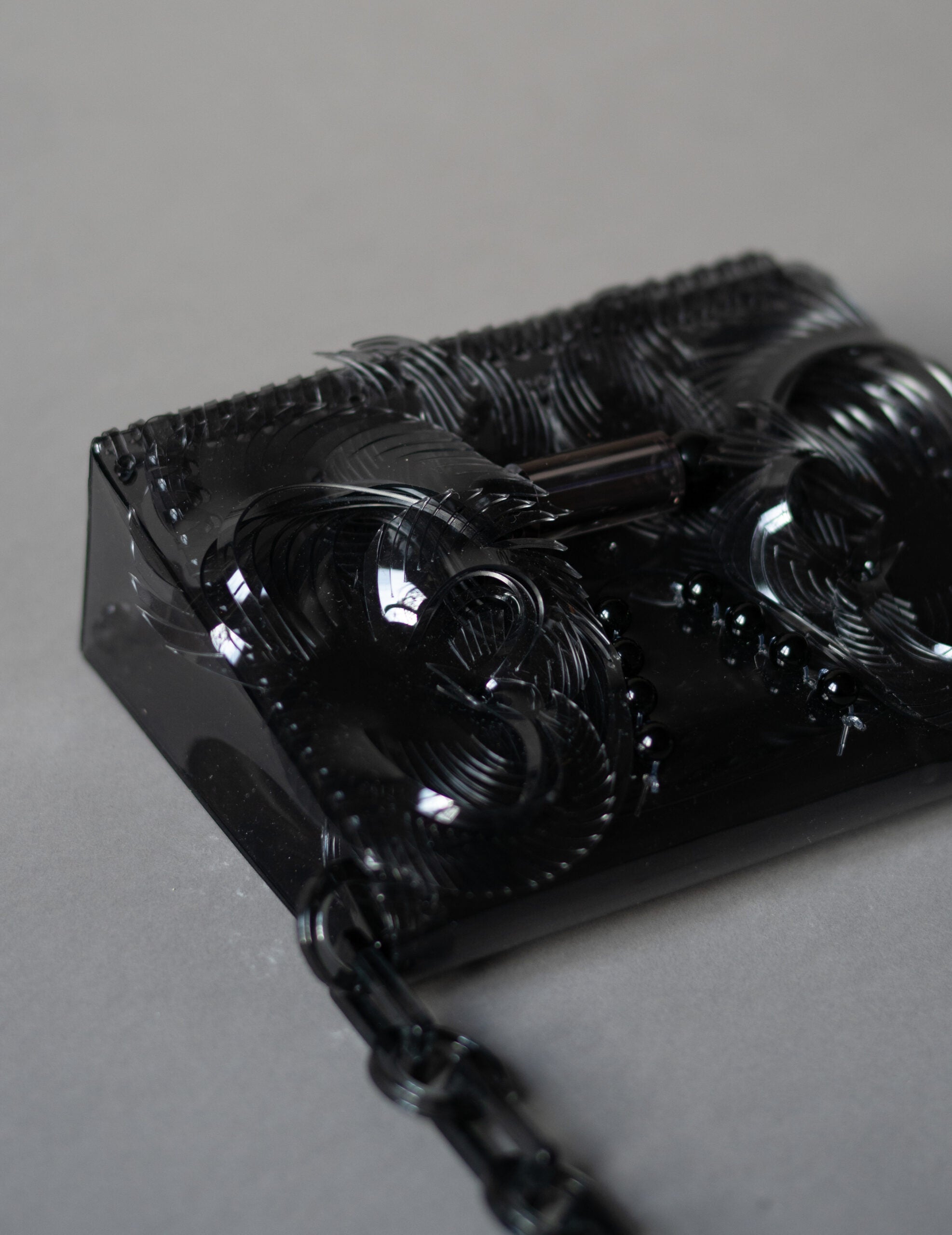 Transparent Sculptural Mini Chain Bag・Black