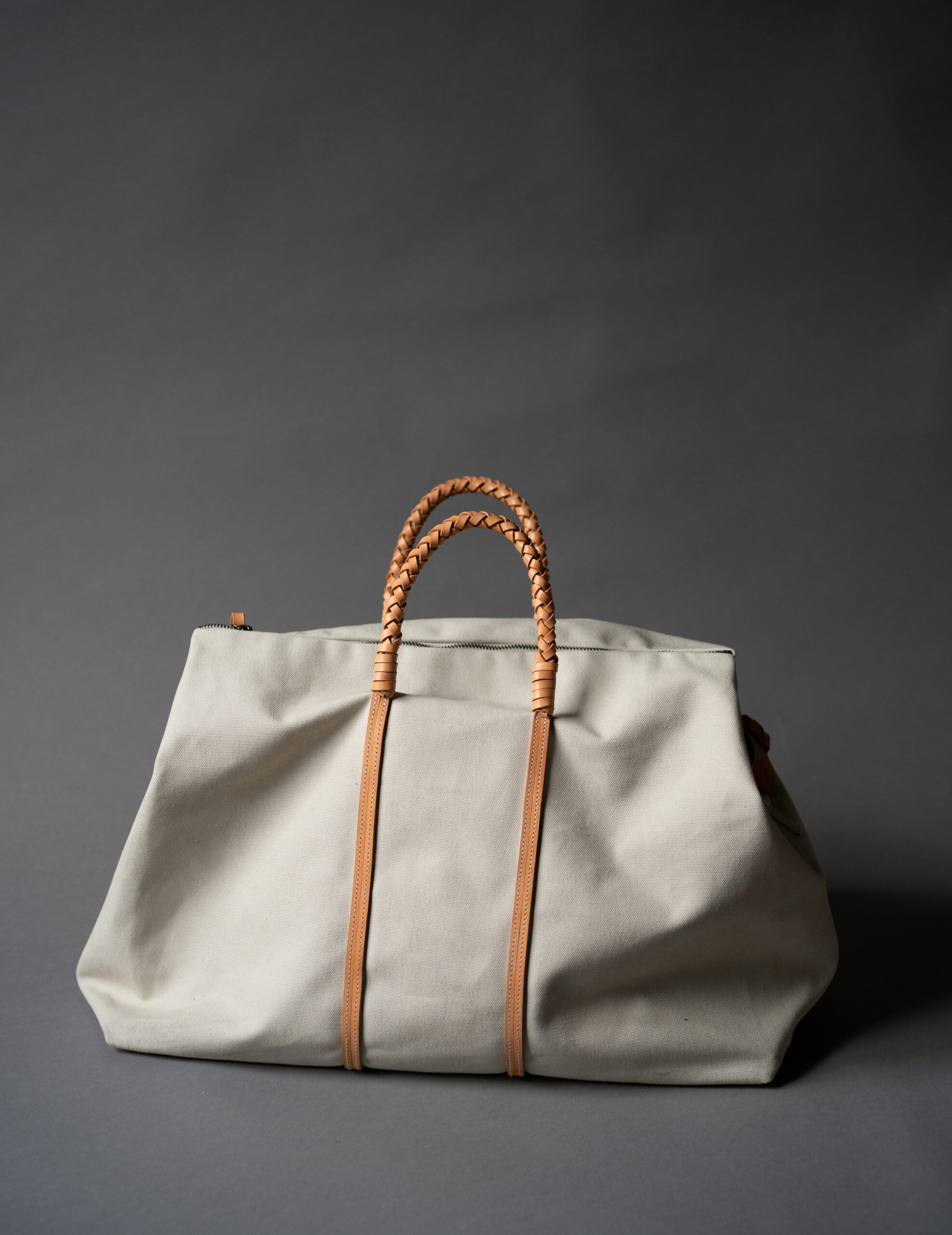 Woven Duffel Bag．Ivory