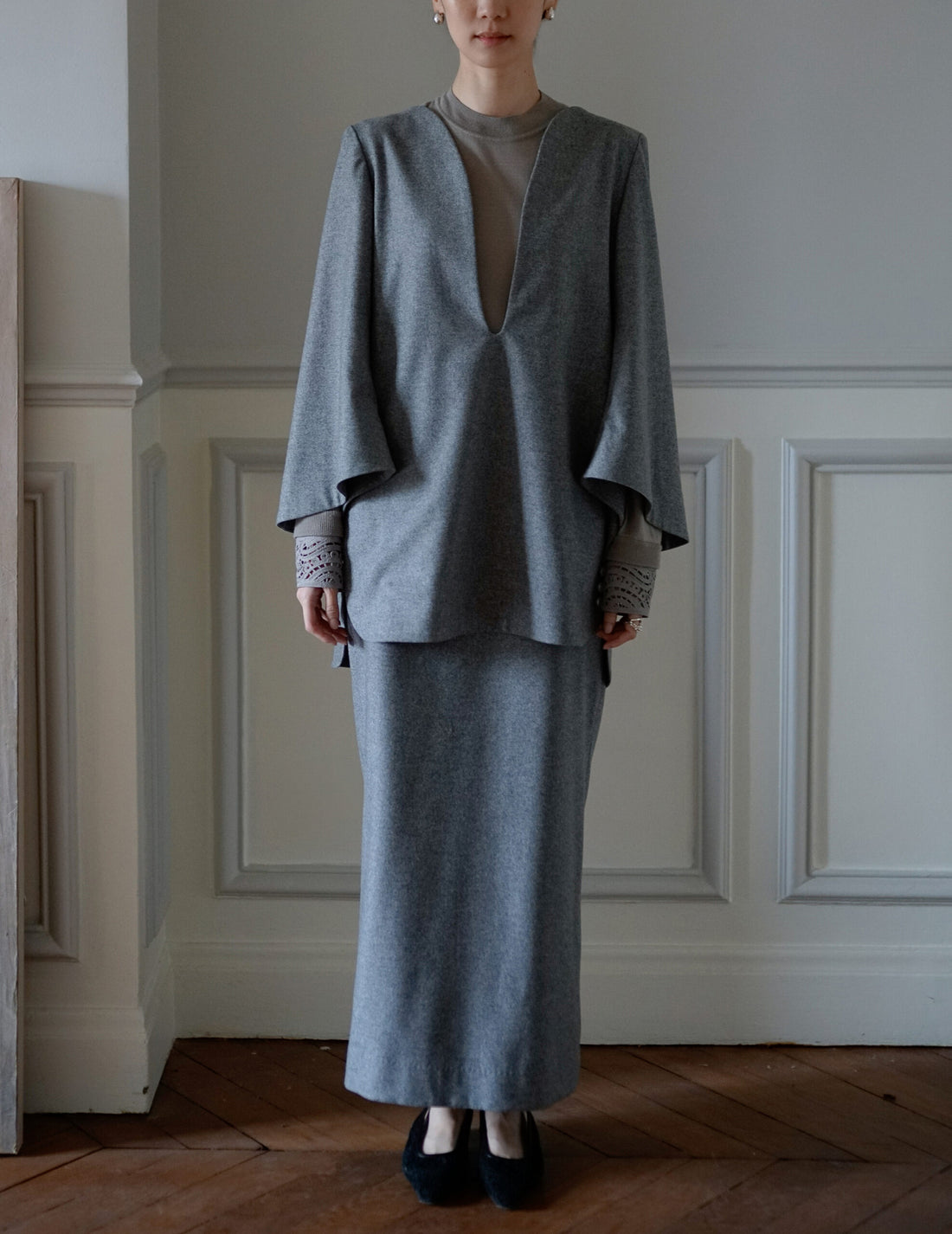 Wool Flannel Plunge Top・Grey