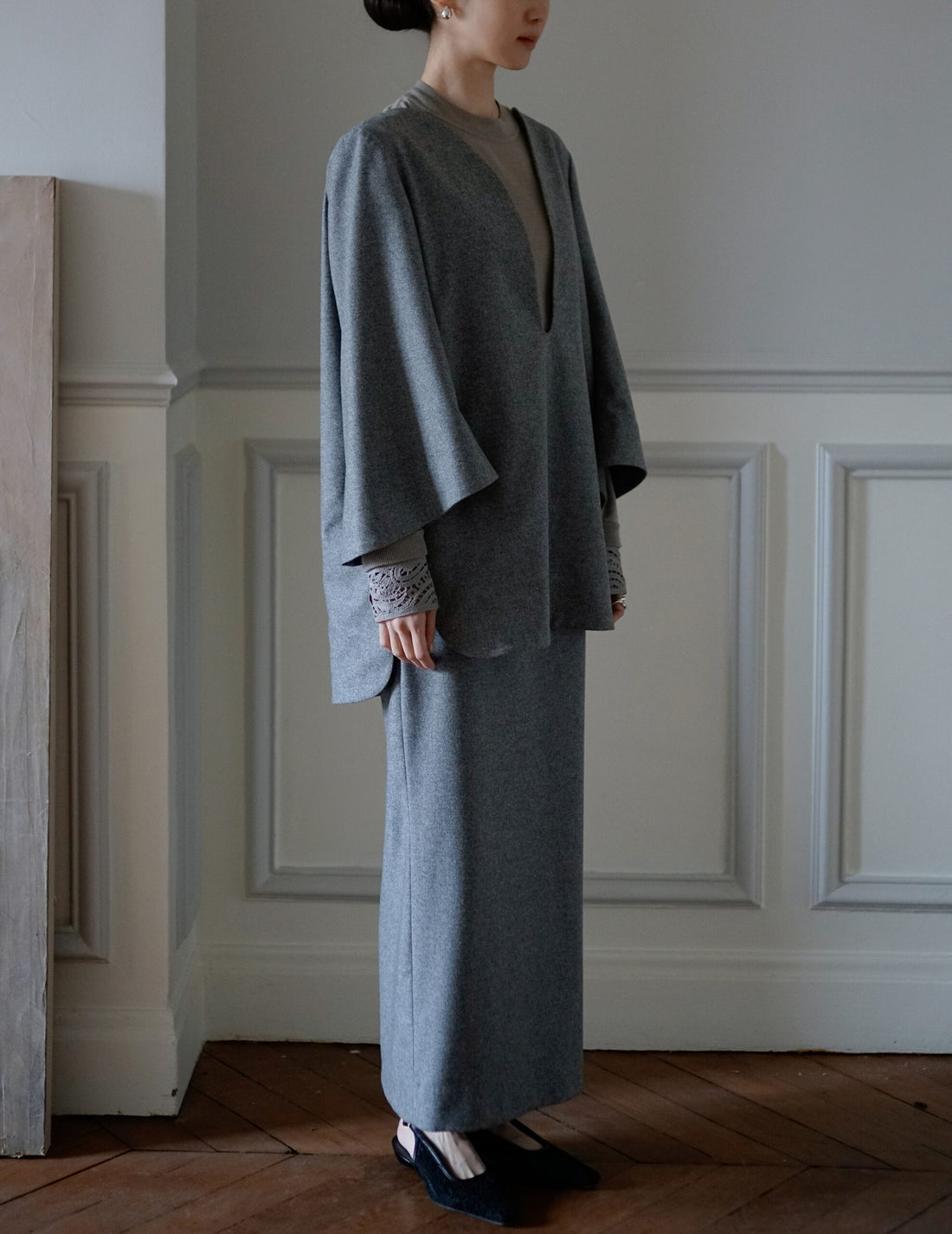 Wool Flannel Plunge Top・Grey
