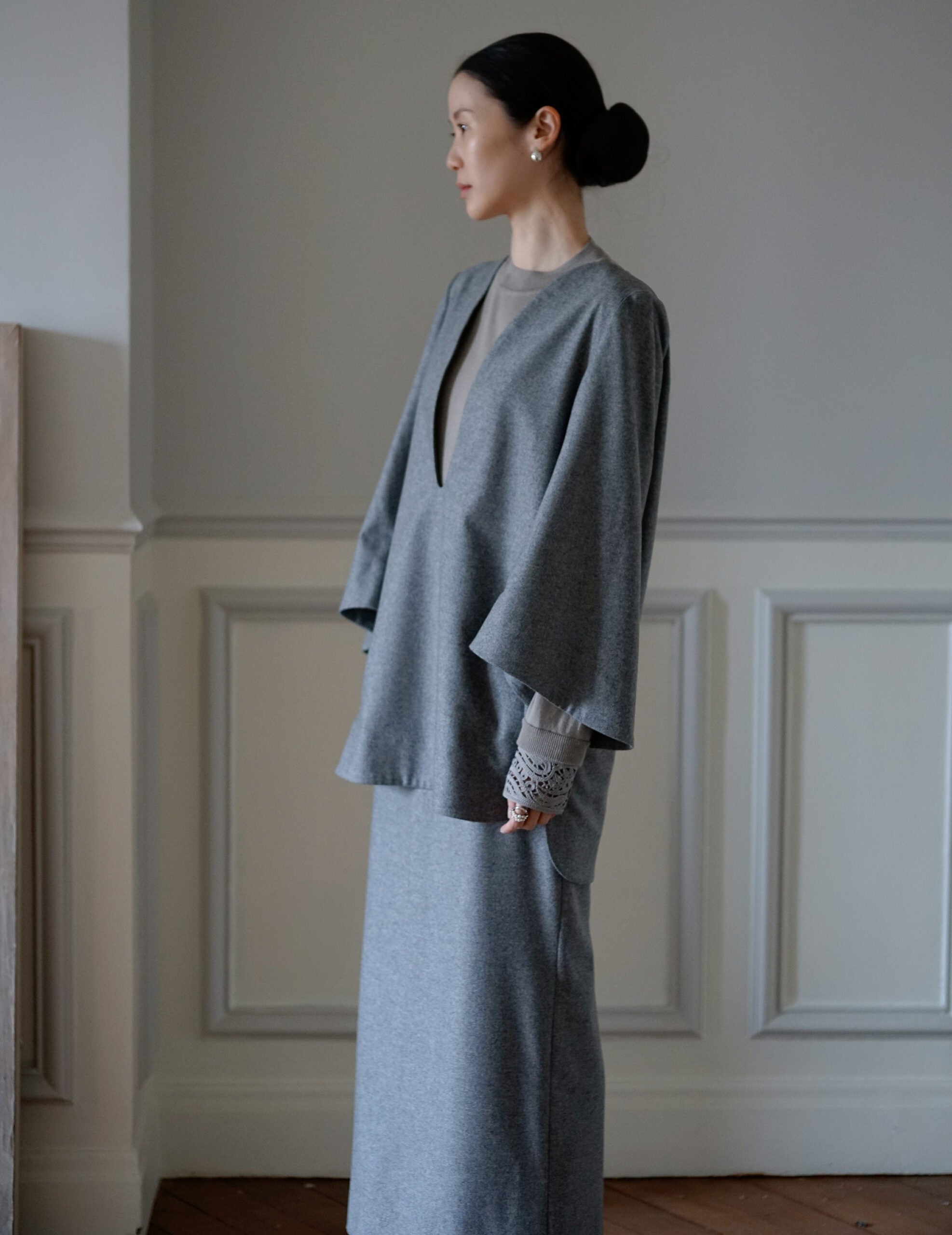 Wool Flannel Plunge Top・Grey