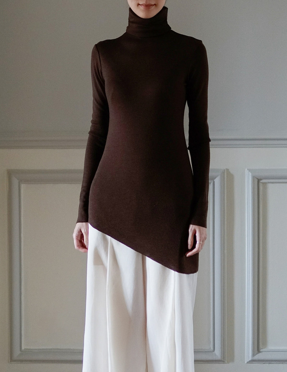 Genie 初剪羊毛高領上衣・桃木色