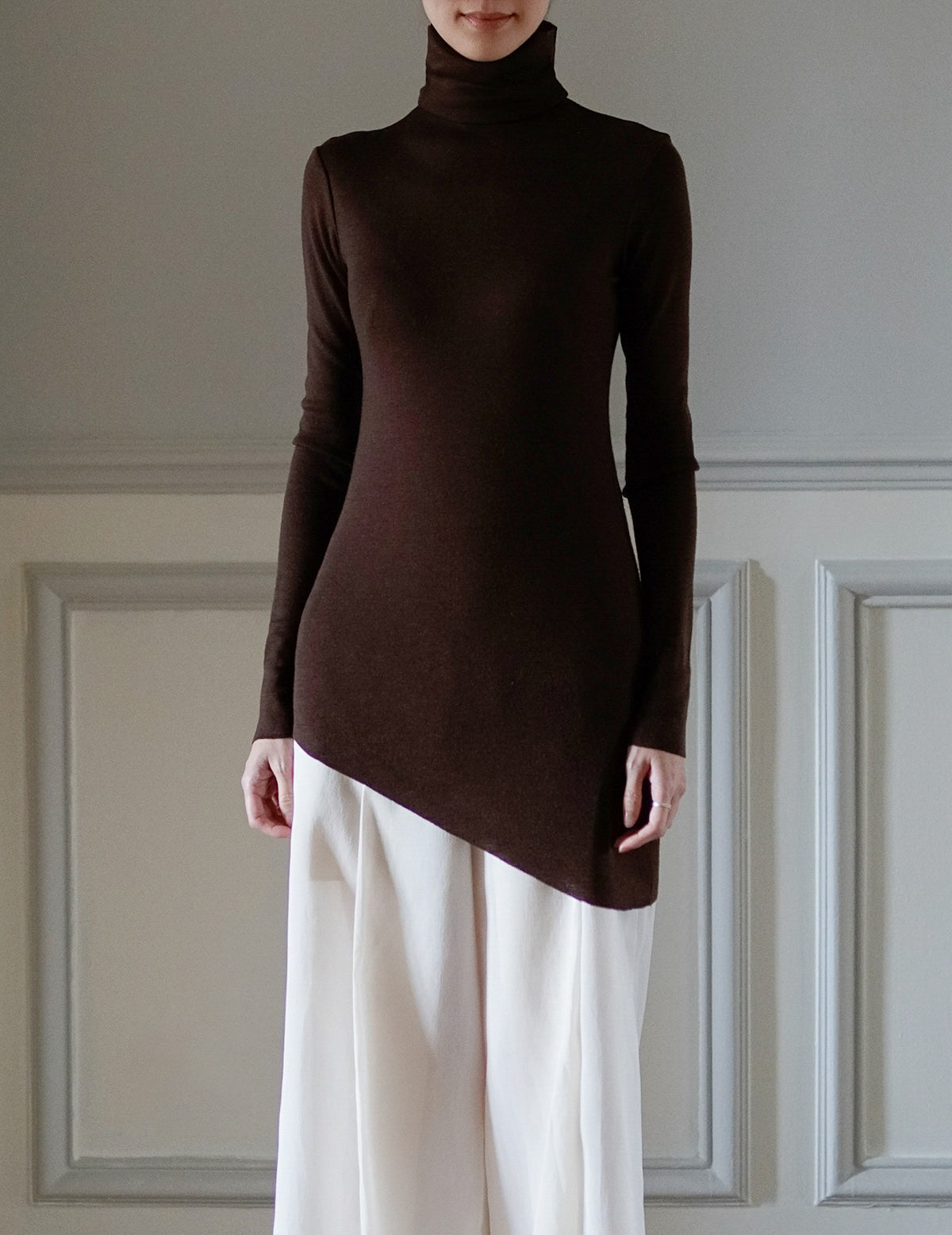 Genie 初剪羊毛高領上衣・桃木色