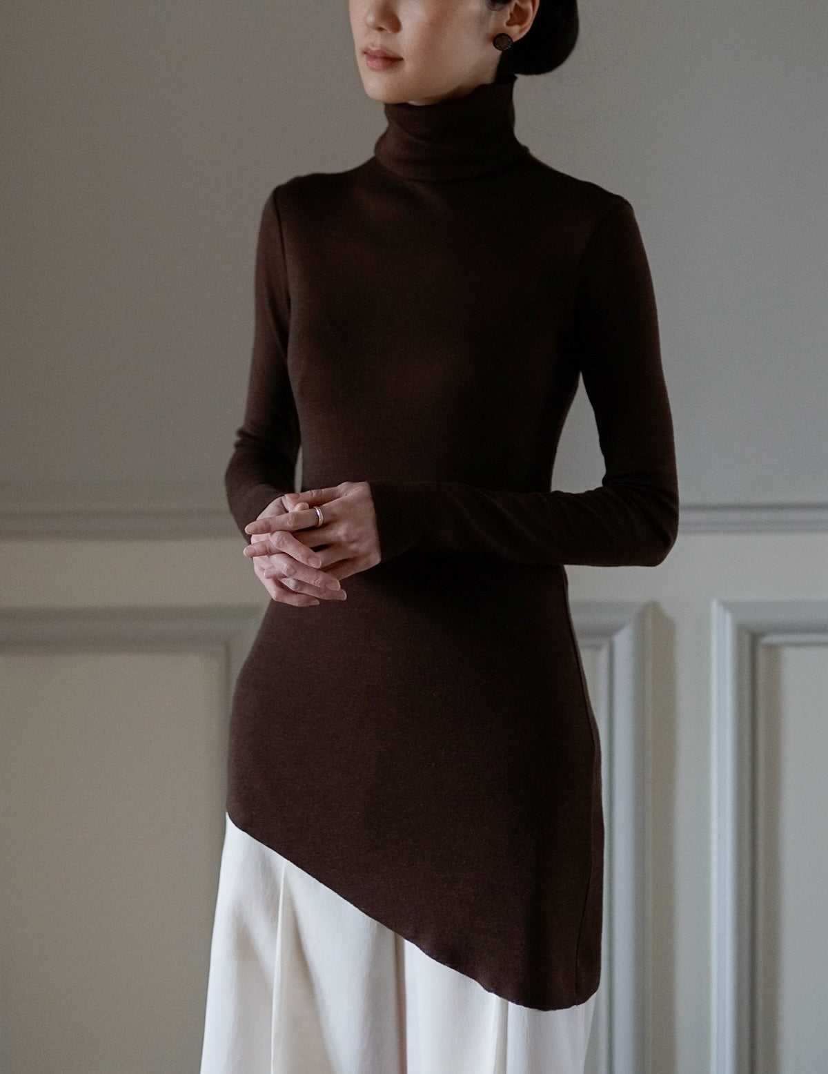 Genie 初剪羊毛高領上衣・桃木色