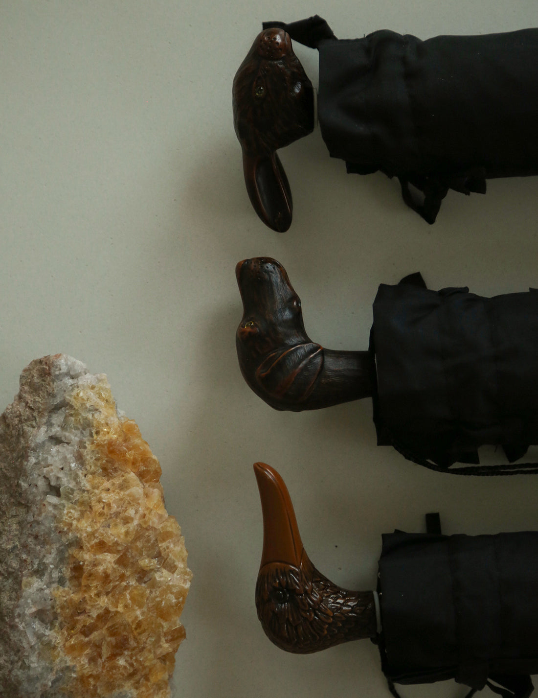 黑色折疊傘・狗狗