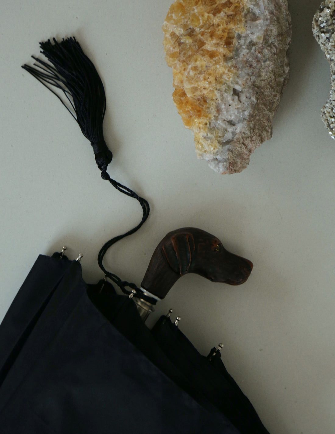 黑色折疊傘・狗狗