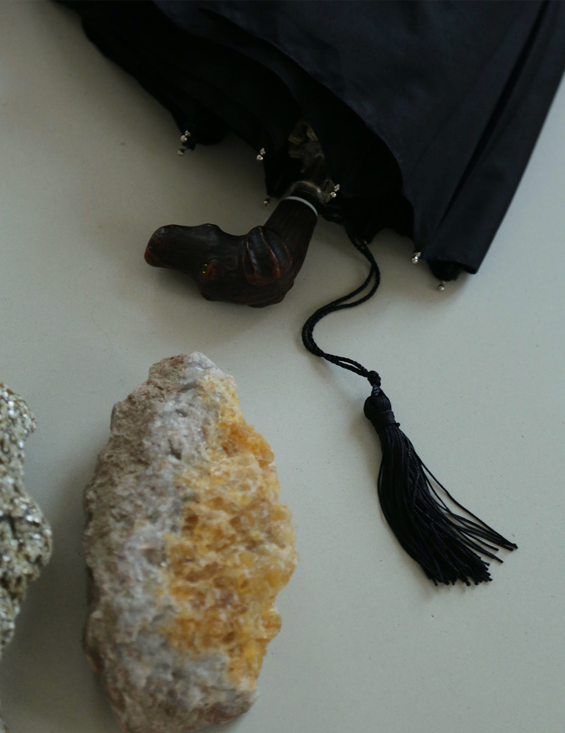 黑色折疊傘・狗狗