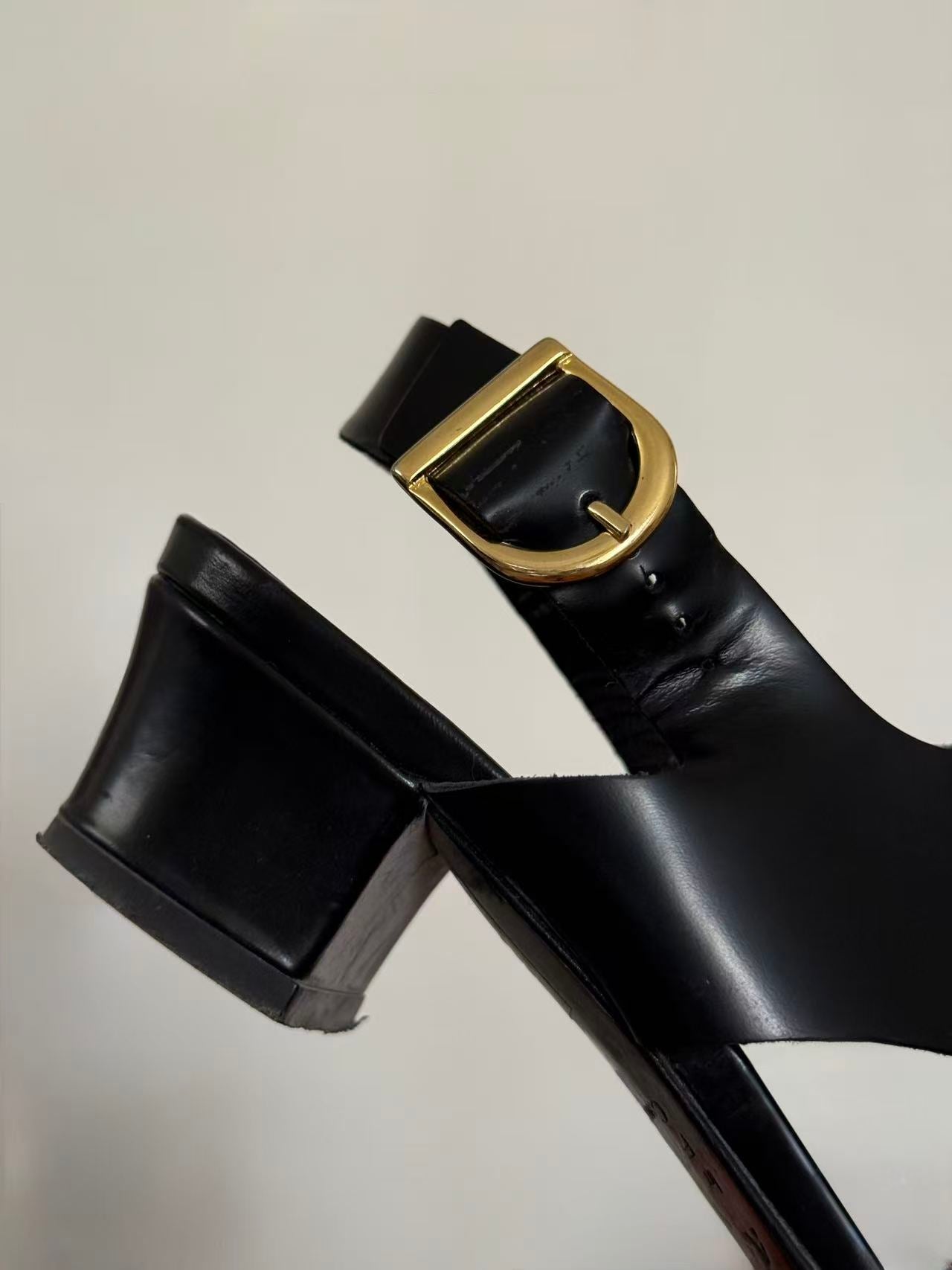 Kabuki Sandals・Black
