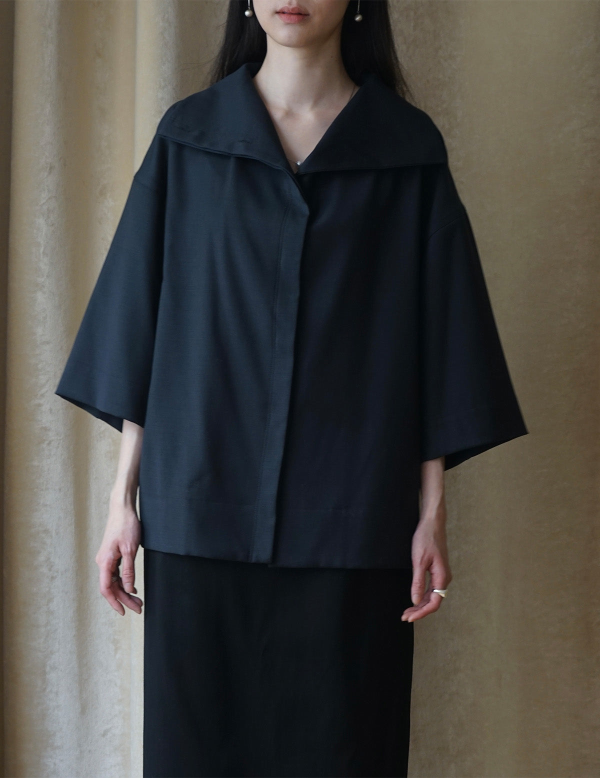 Turtleneck Half Sleeve Top・Navy