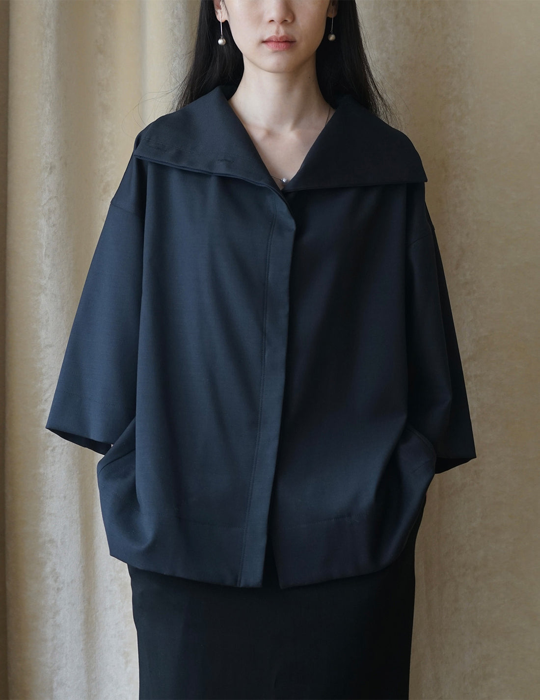Turtleneck Half Sleeve Top・Navy
