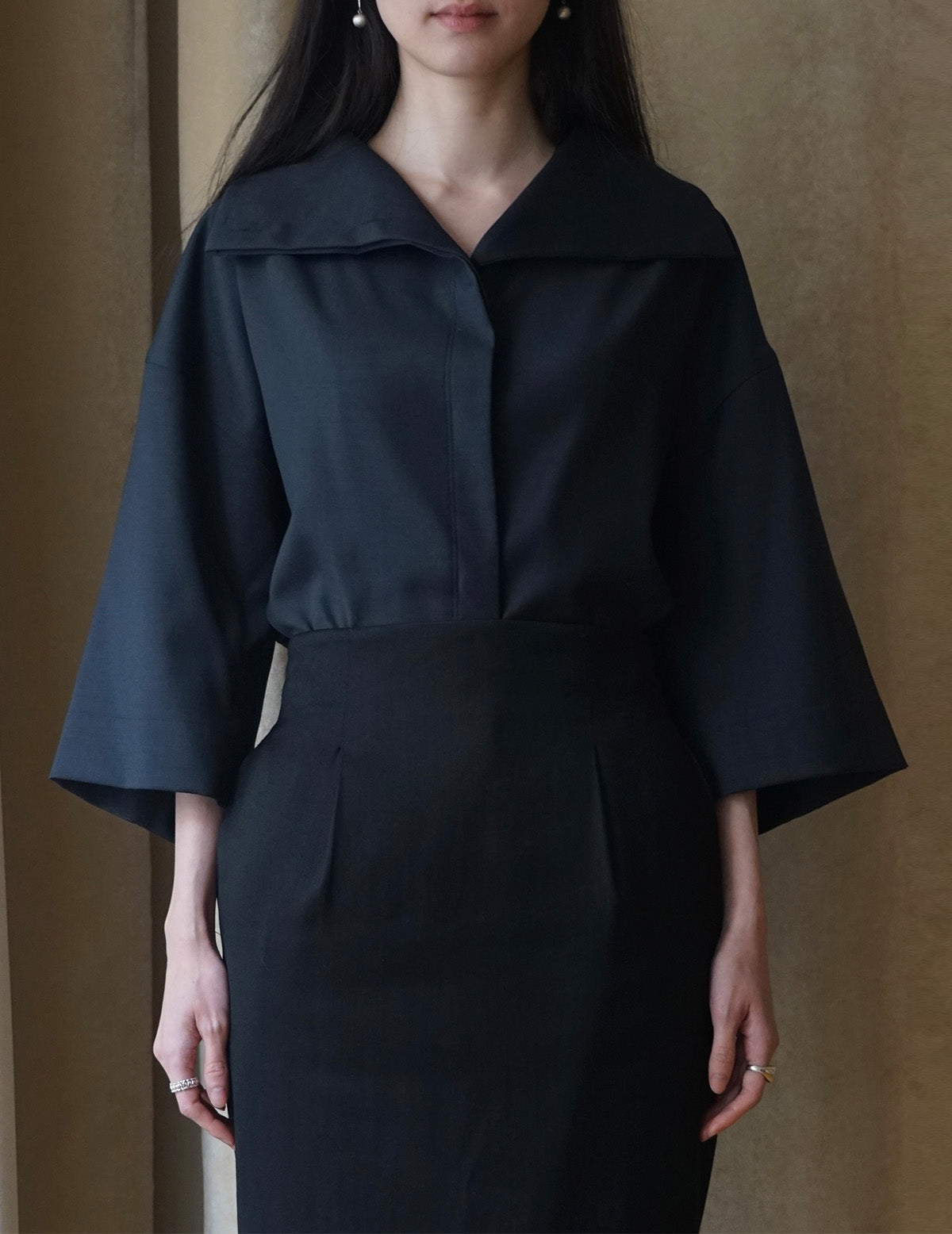 Turtleneck Half Sleeve Top・Navy