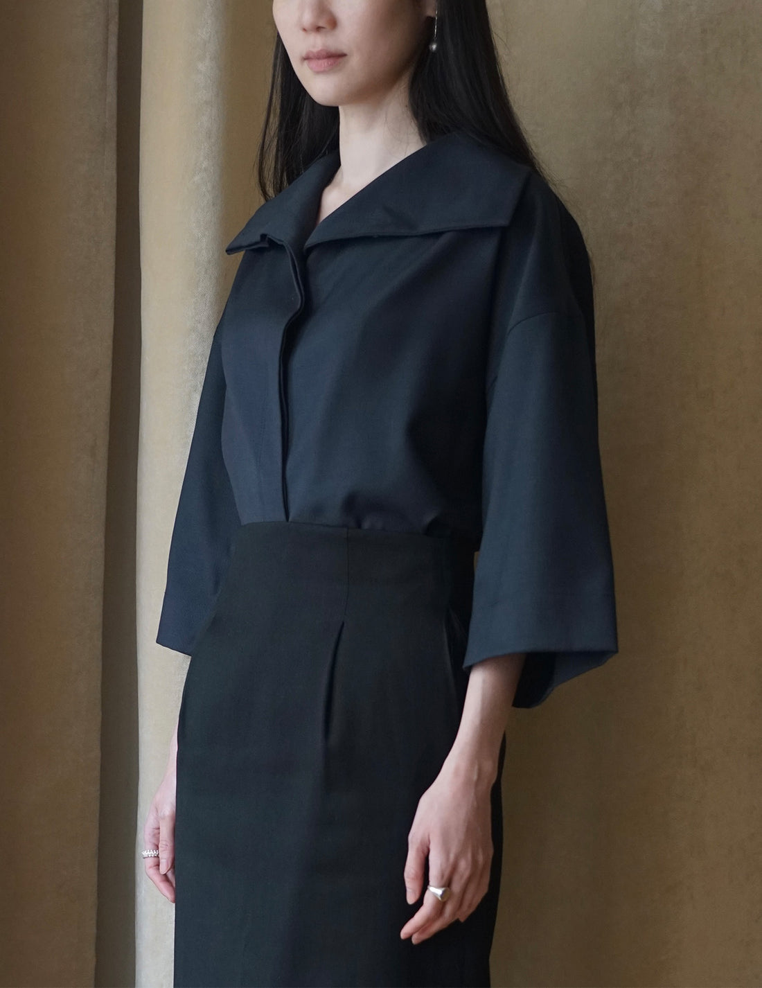 Turtleneck Half Sleeve Top・Navy