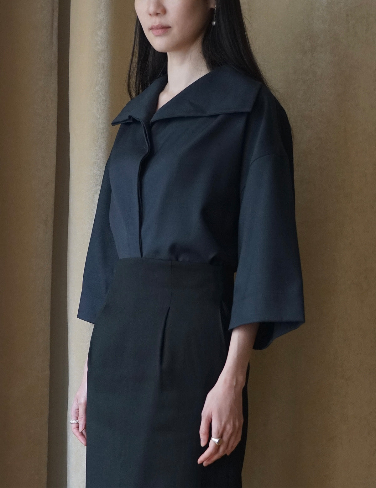 Turtleneck Half Sleeve Top・Navy