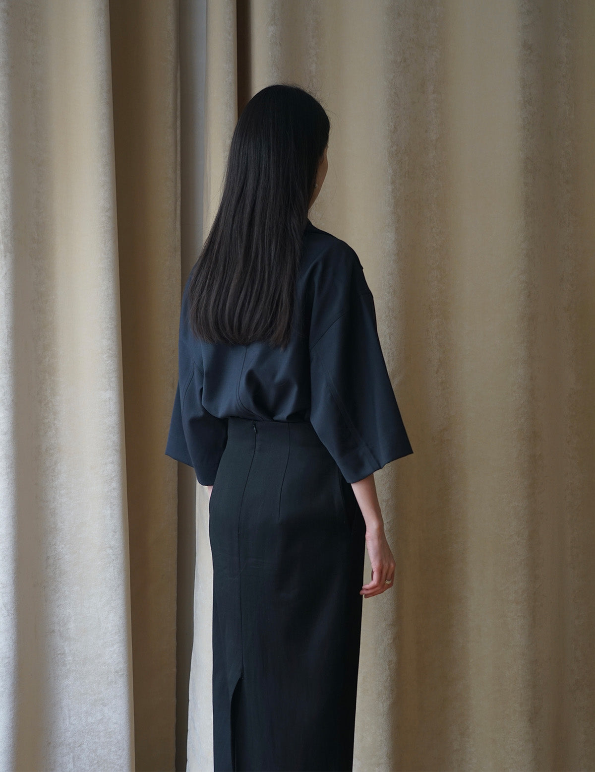 Turtleneck Half Sleeve Top・Navy