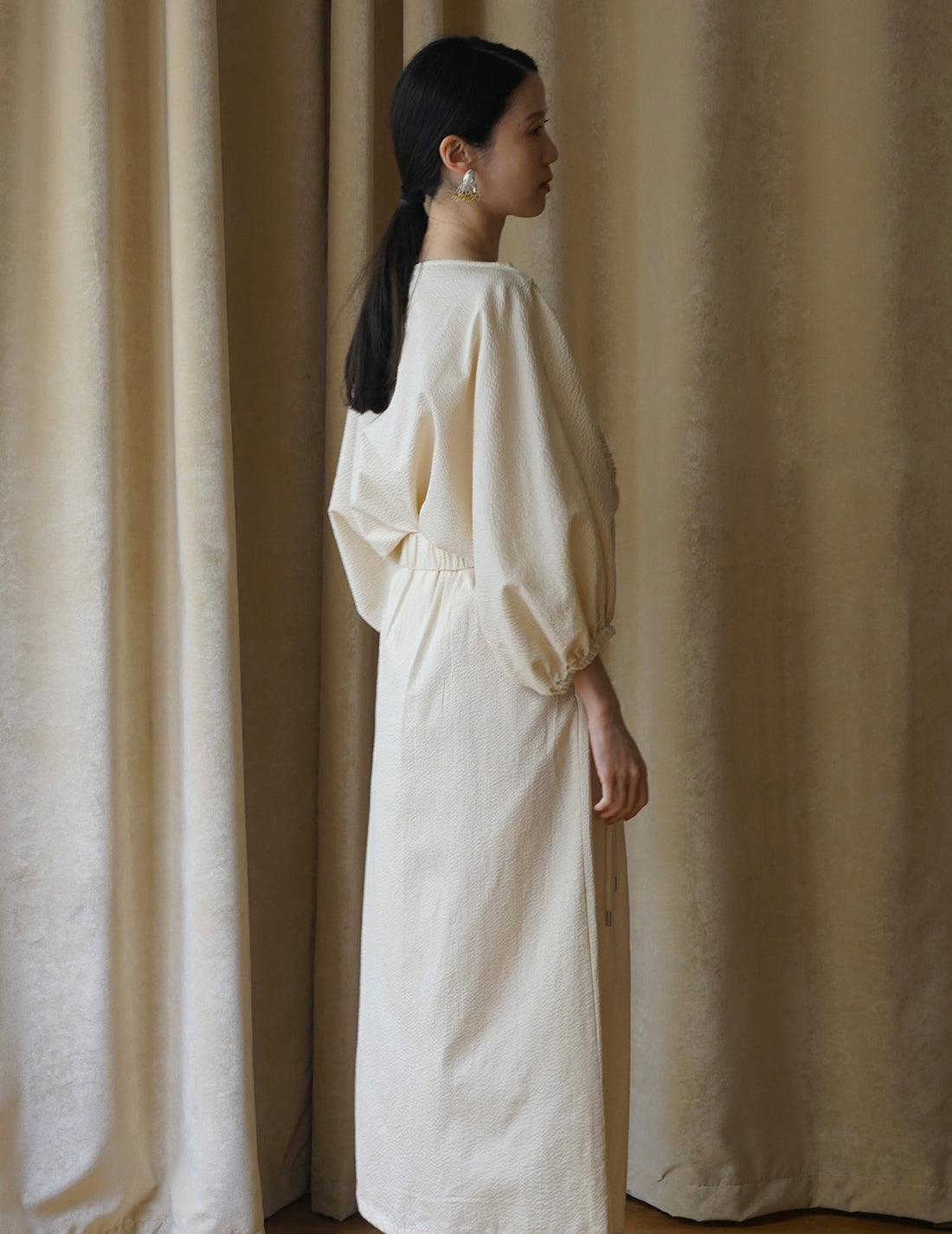 Seersucker Drawstring Blouse・Light Beige