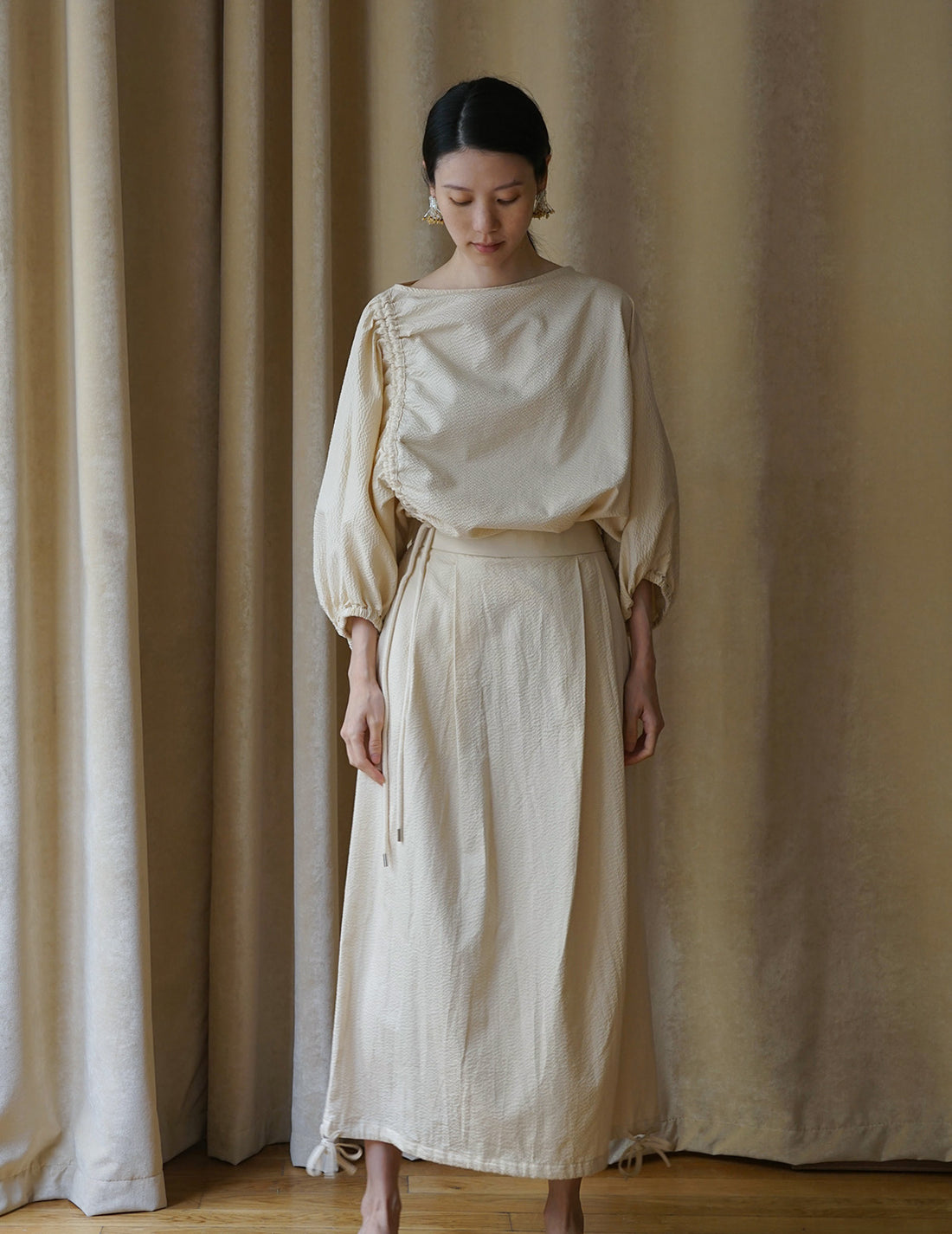 Seersucker Drawstring Blouse・Light Beige