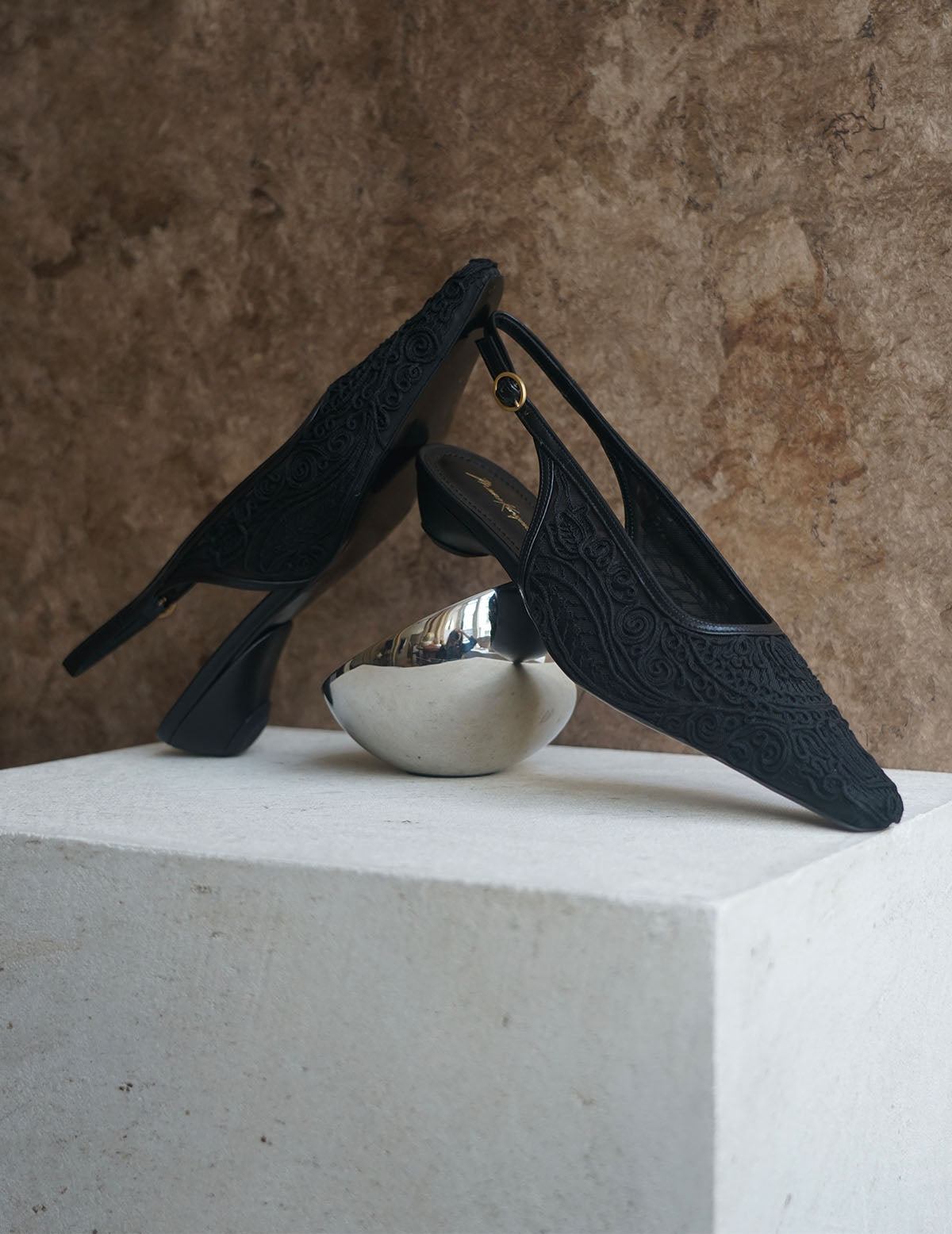 Cording Embroidery Sling Back Heels・Black