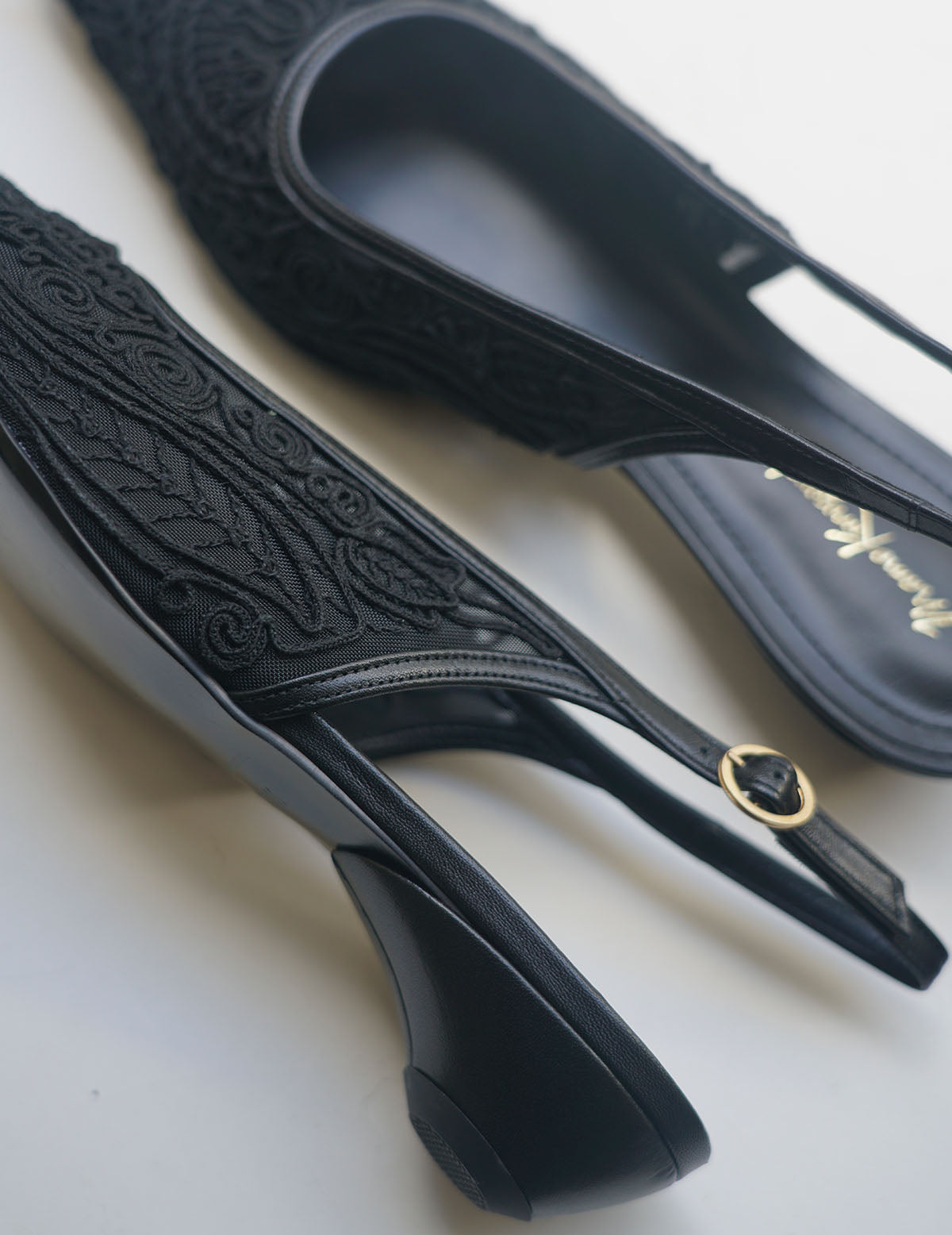 Cording Embroidery Sling Back Heels・Black